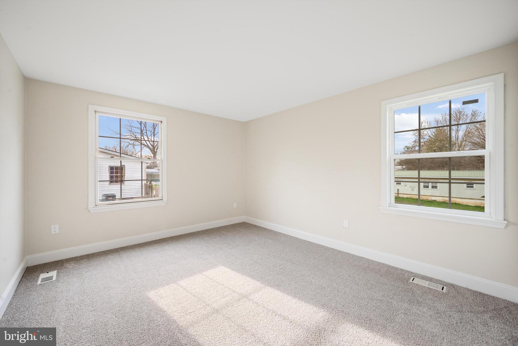 FOX GLEN - Residential