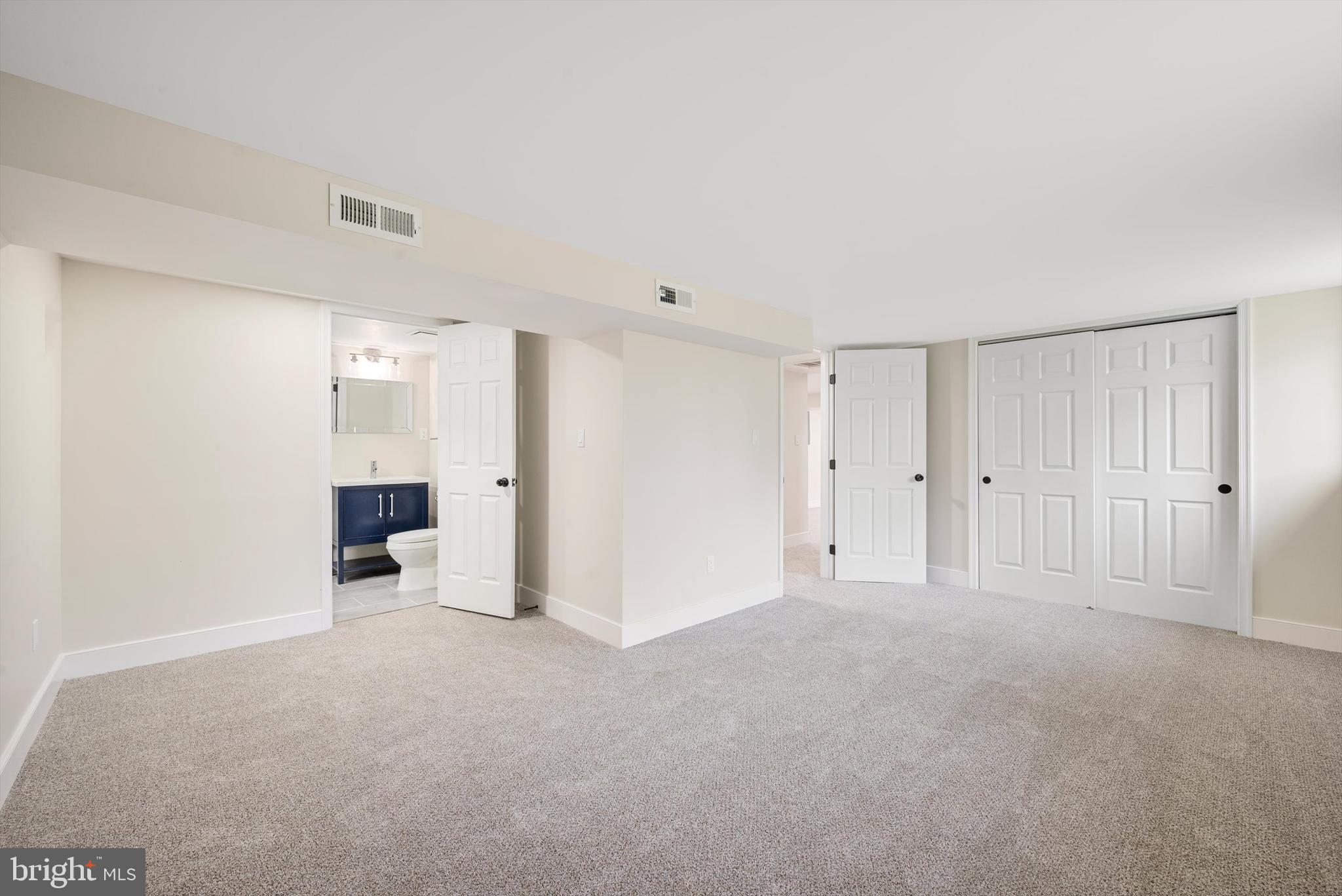 FOX GLEN - Residential