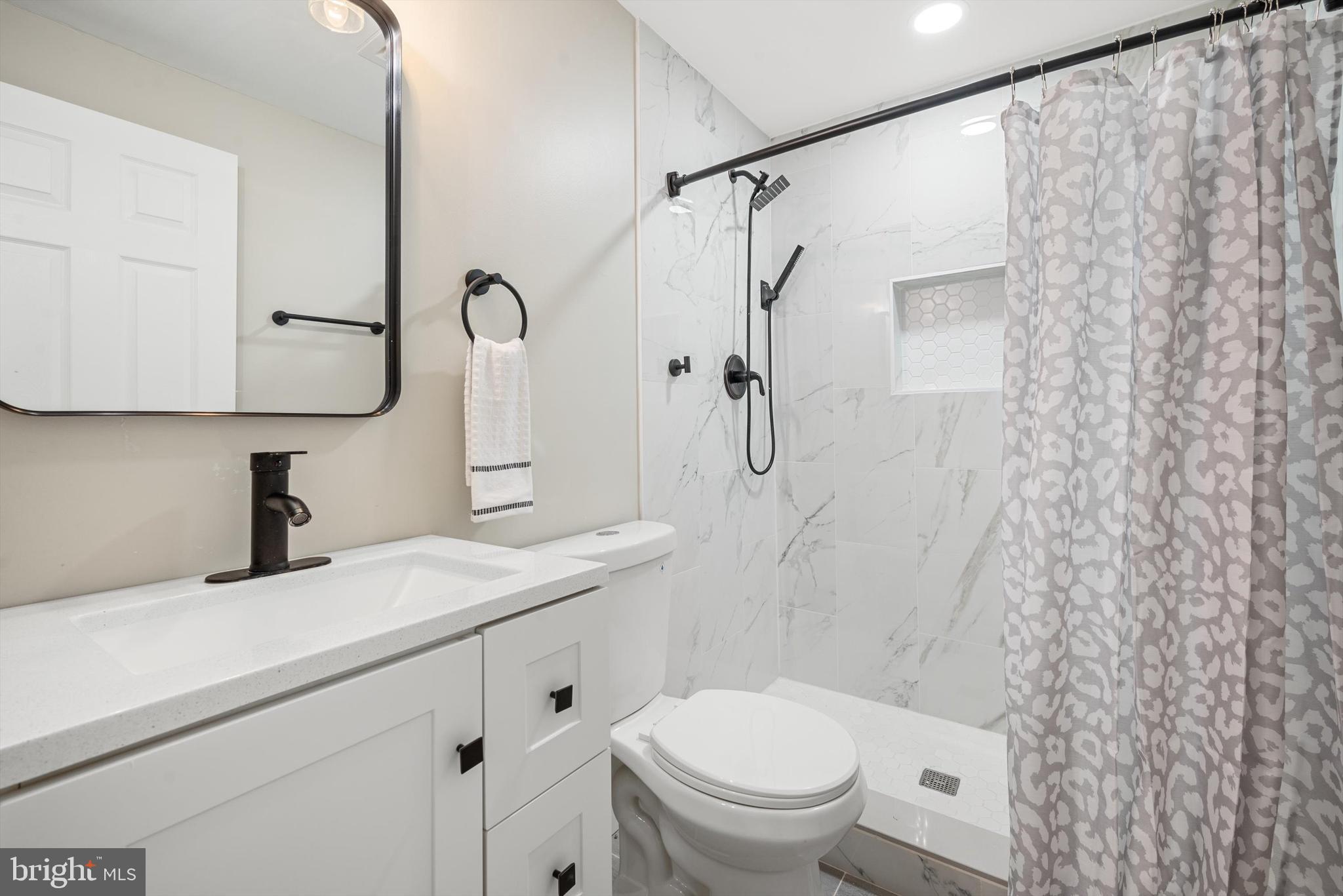 FOX GLEN - Residential