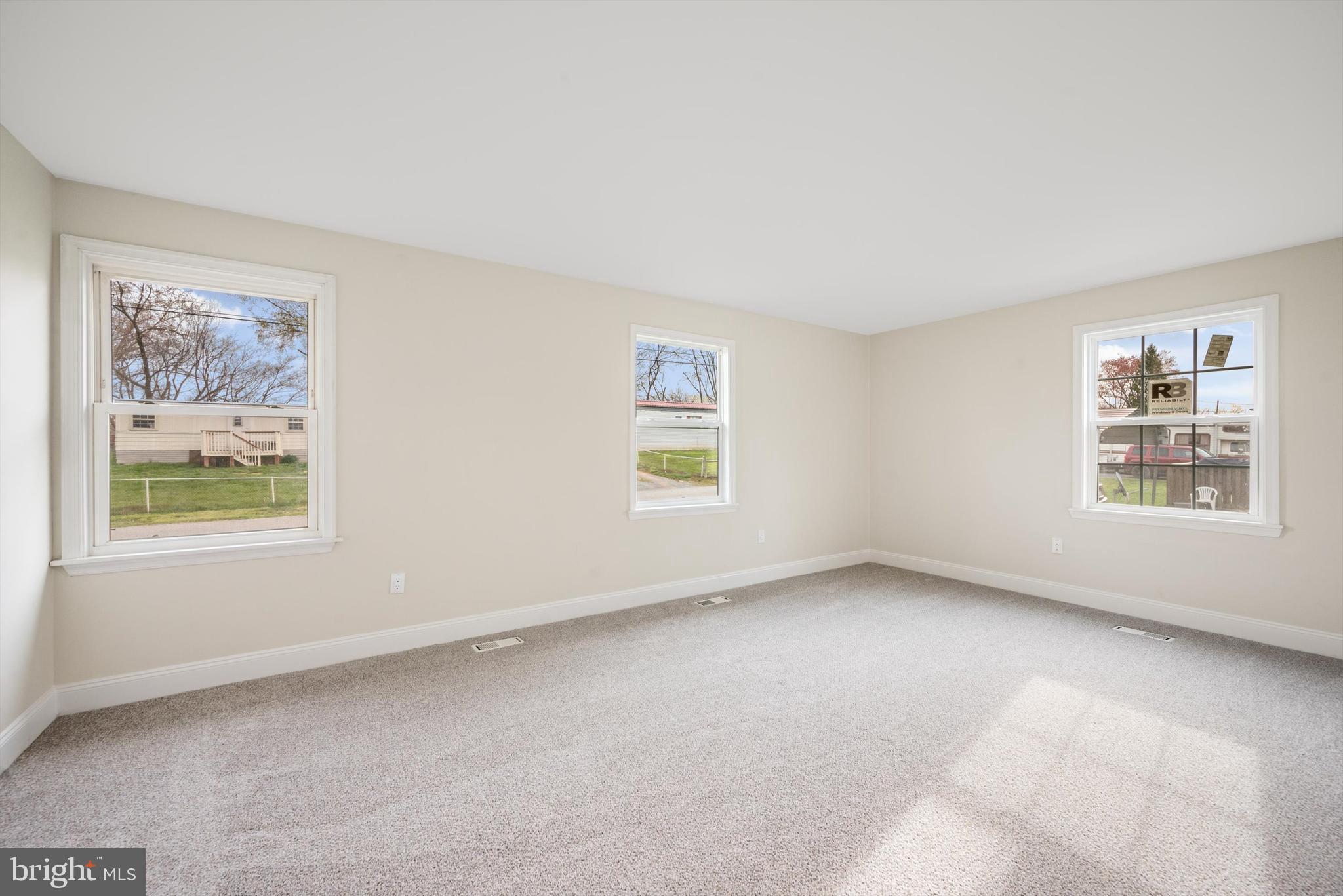 FOX GLEN - Residential