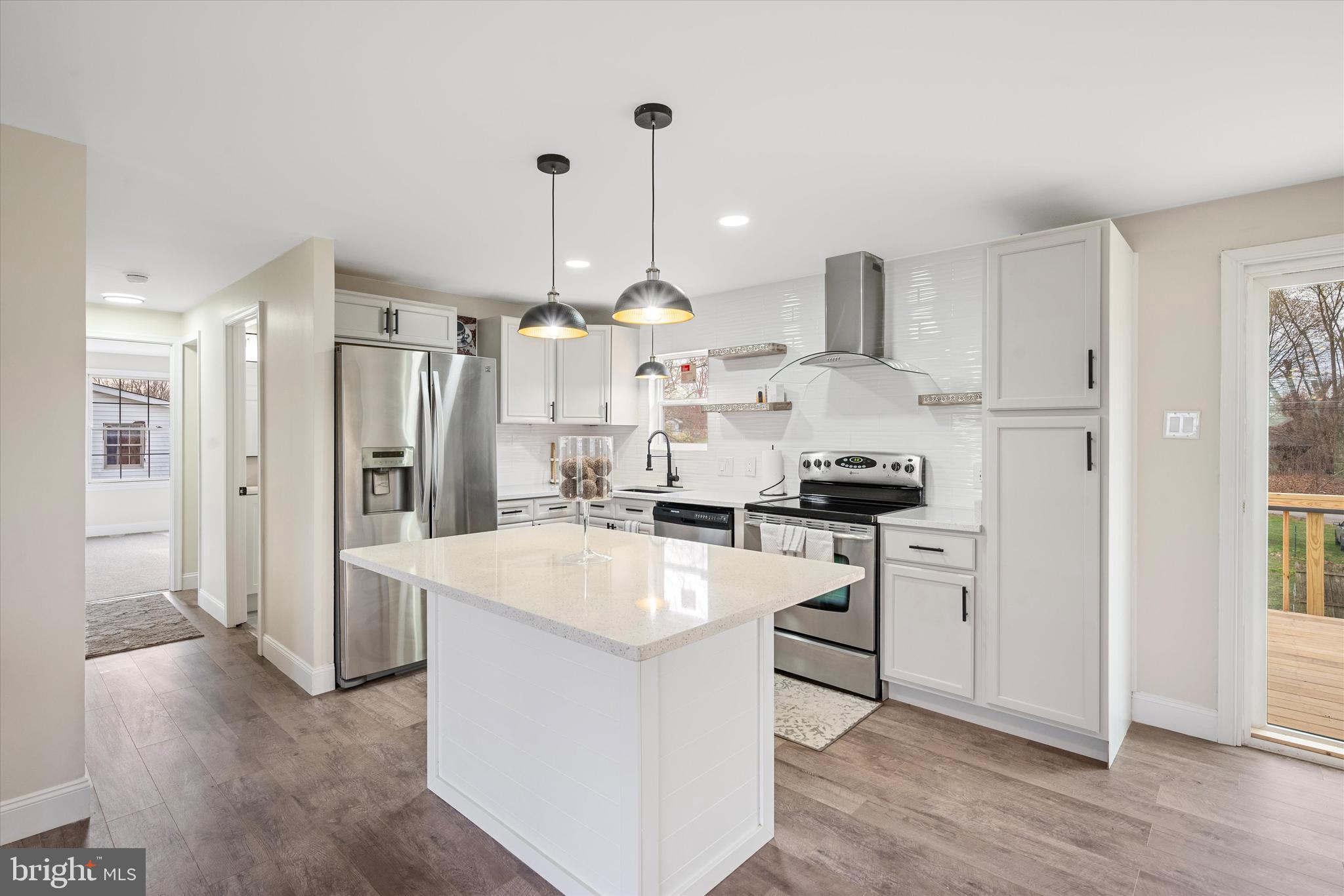 FOX GLEN - Residential