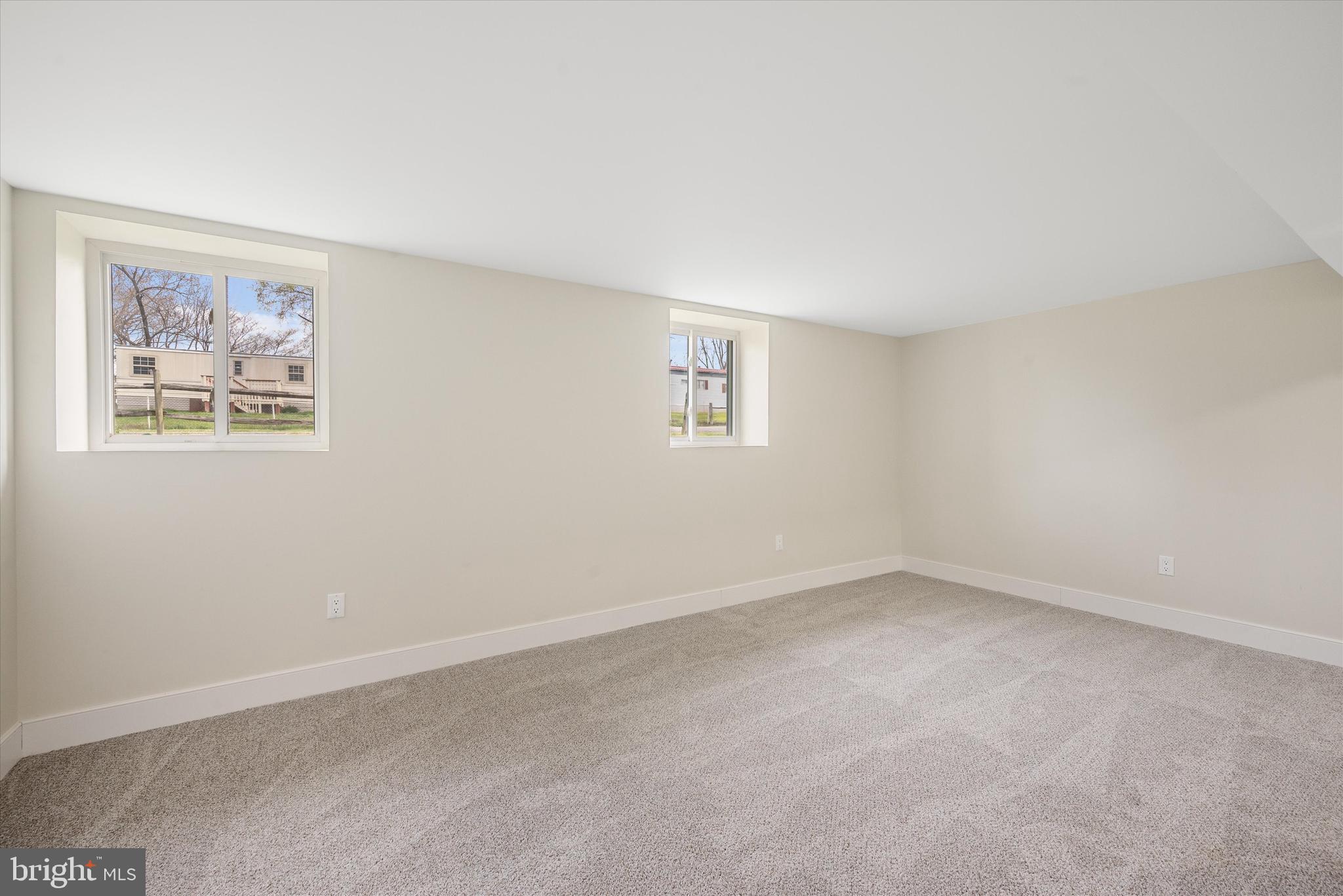 FOX GLEN - Residential