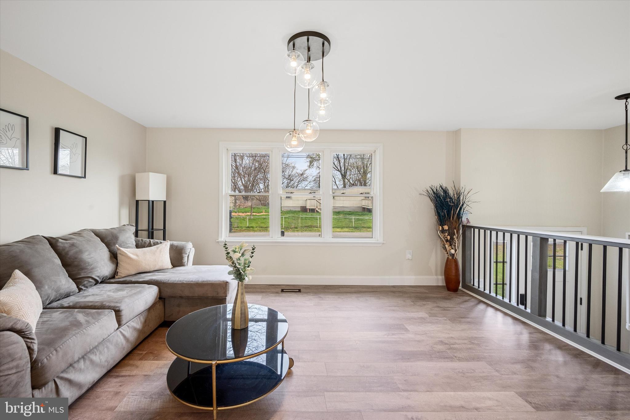 FOX GLEN - Residential