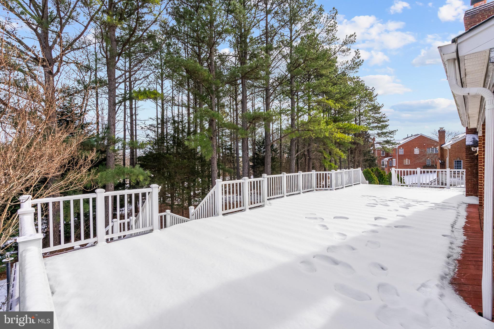 DOMINION VALLEY COUNTRY CLUB - Residential Lease