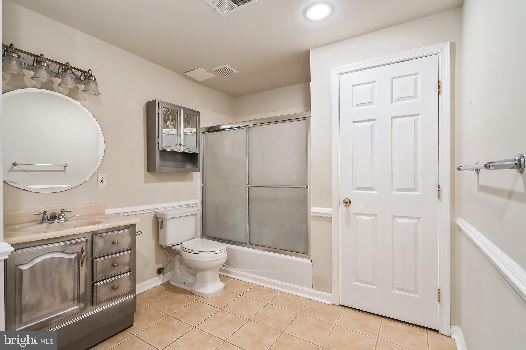 DOMINION VALLEY COUNTRY CLUB - Residential Lease