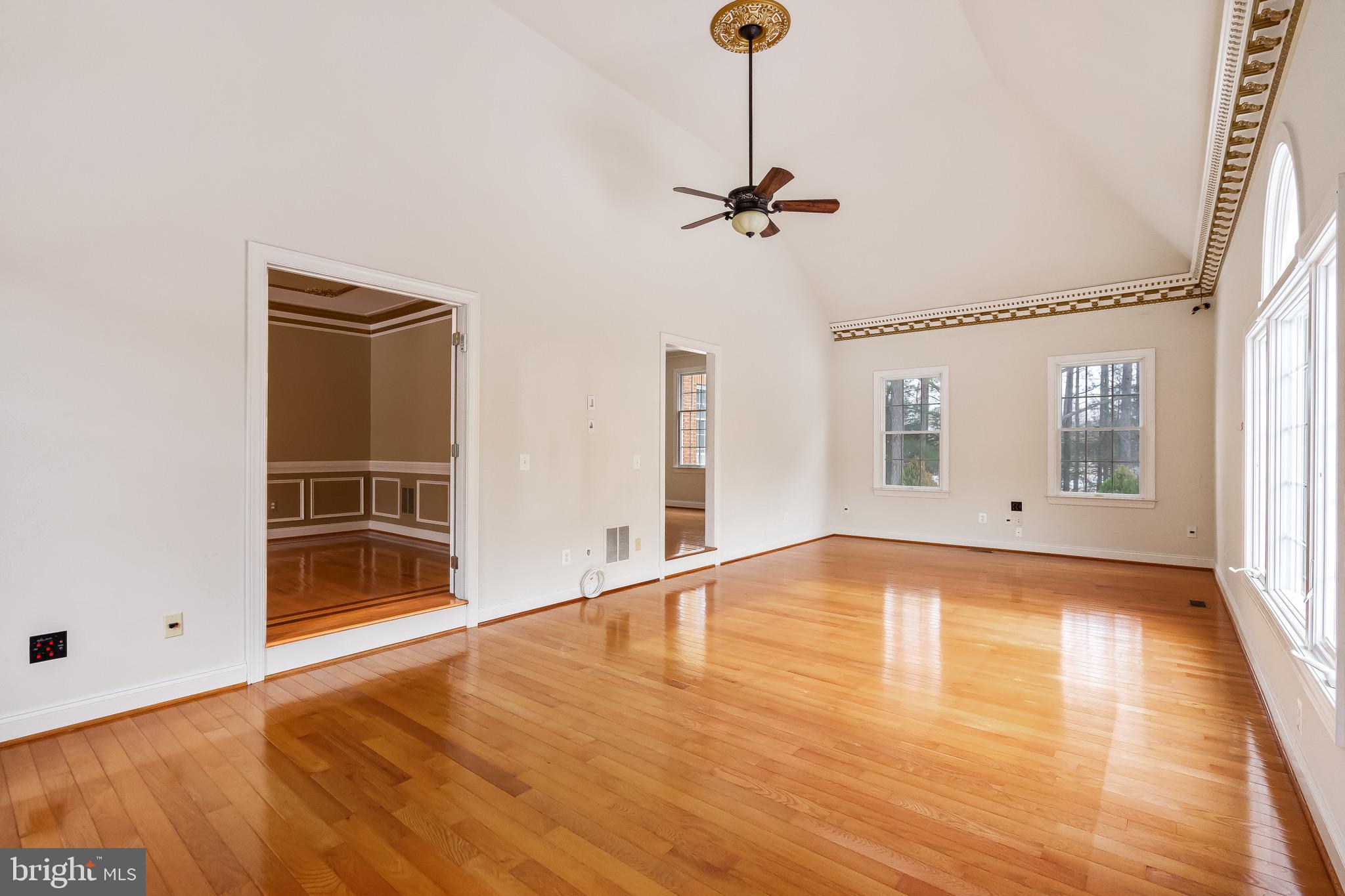 DOMINION VALLEY COUNTRY CLUB - Residential Lease