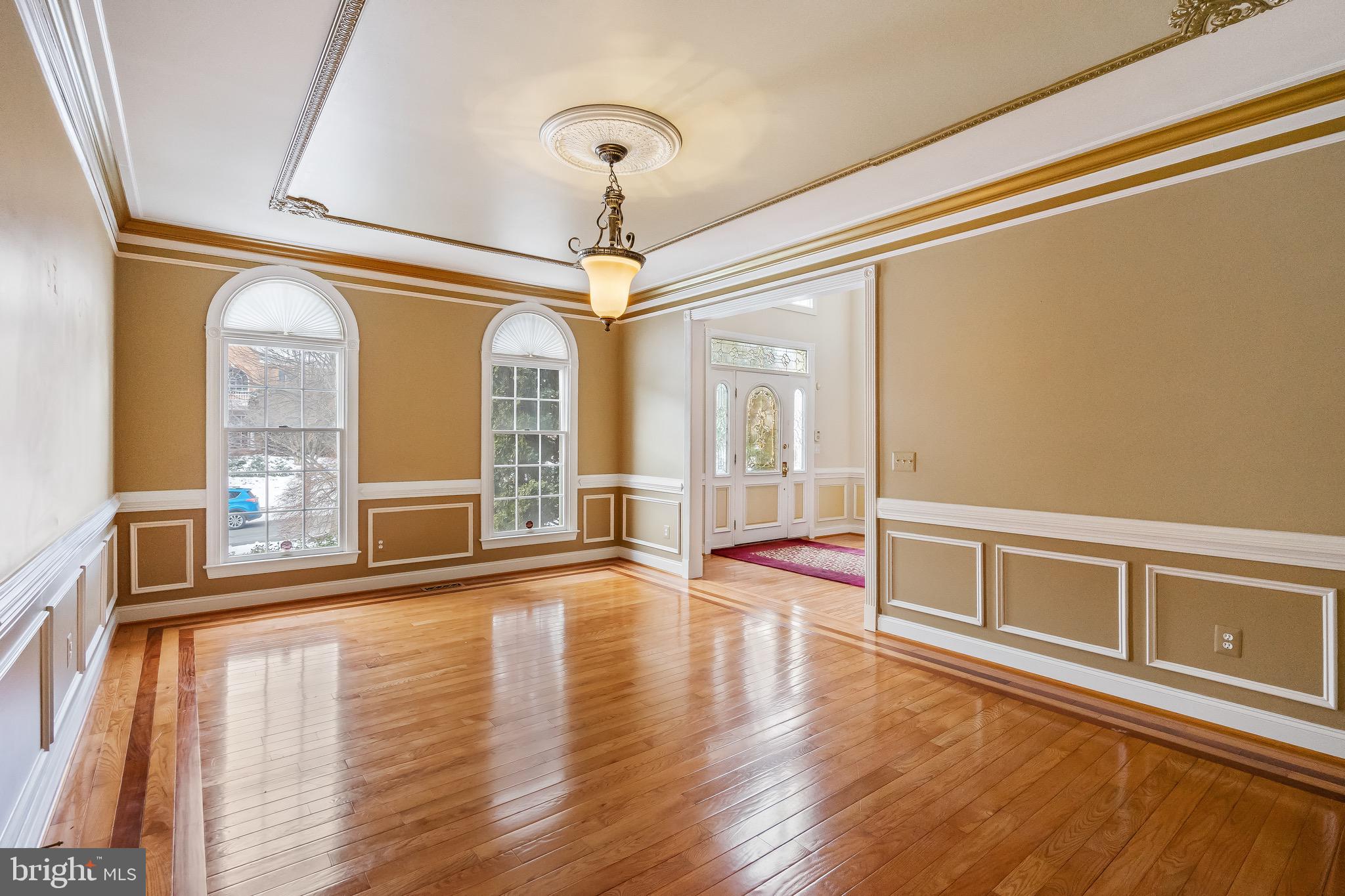 DOMINION VALLEY COUNTRY CLUB - Residential Lease