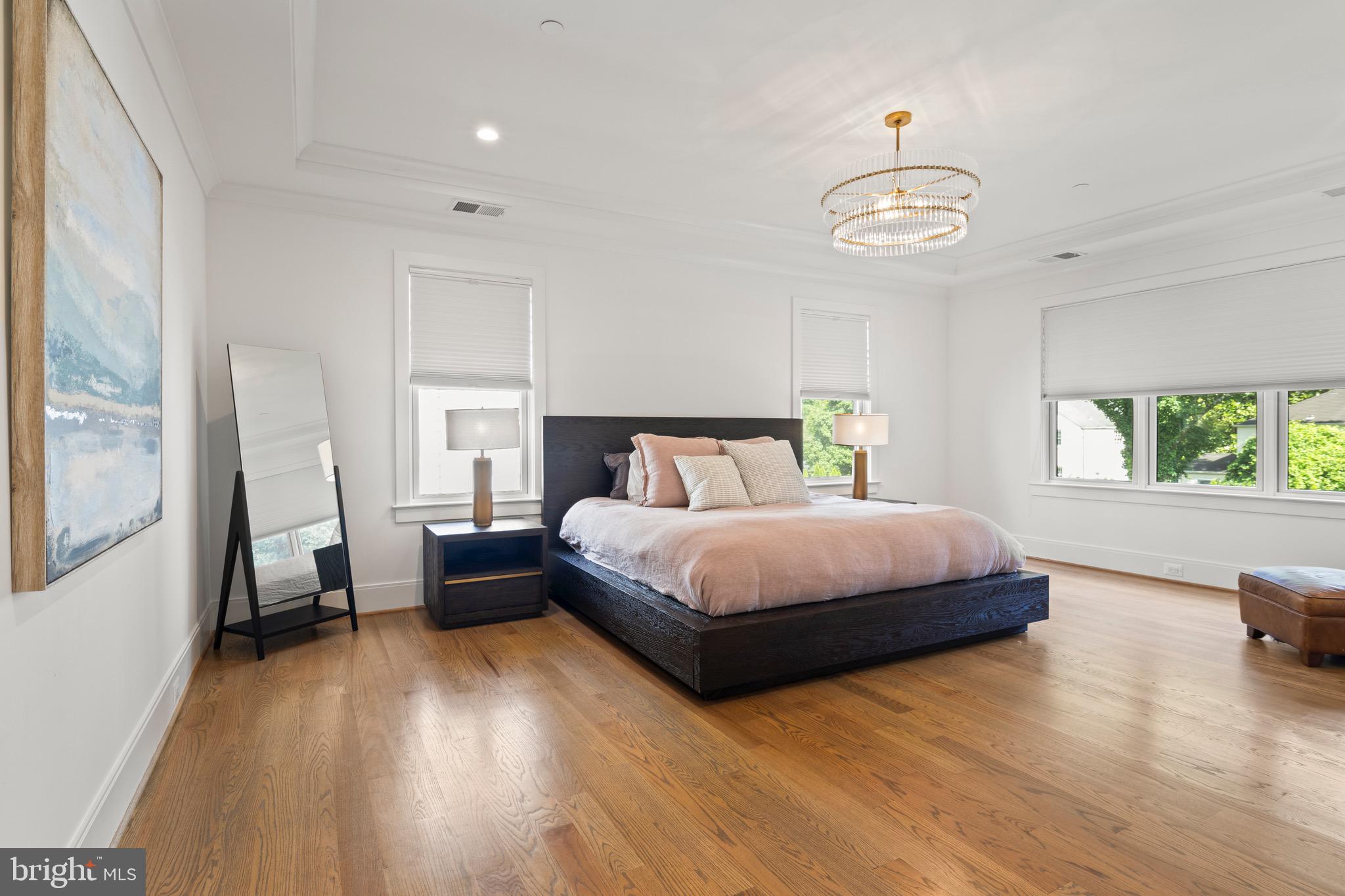 BRADLEY HILLS - Residential