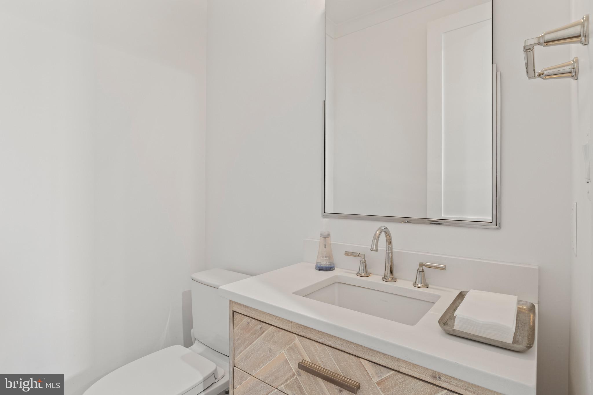 BRADLEY HILLS - Residential