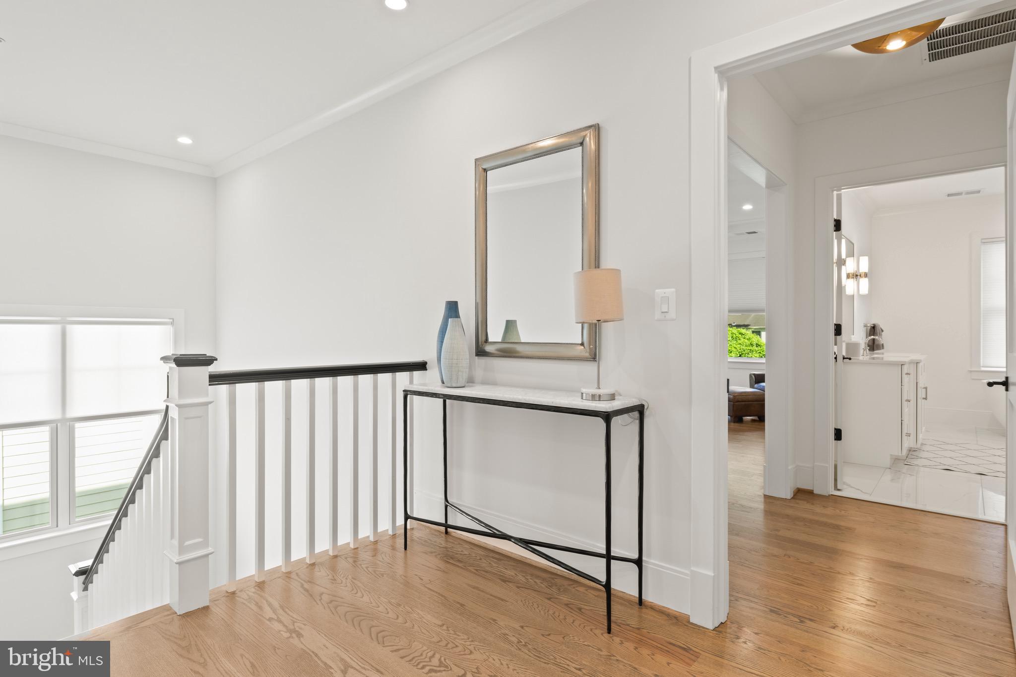 BRADLEY HILLS - Residential