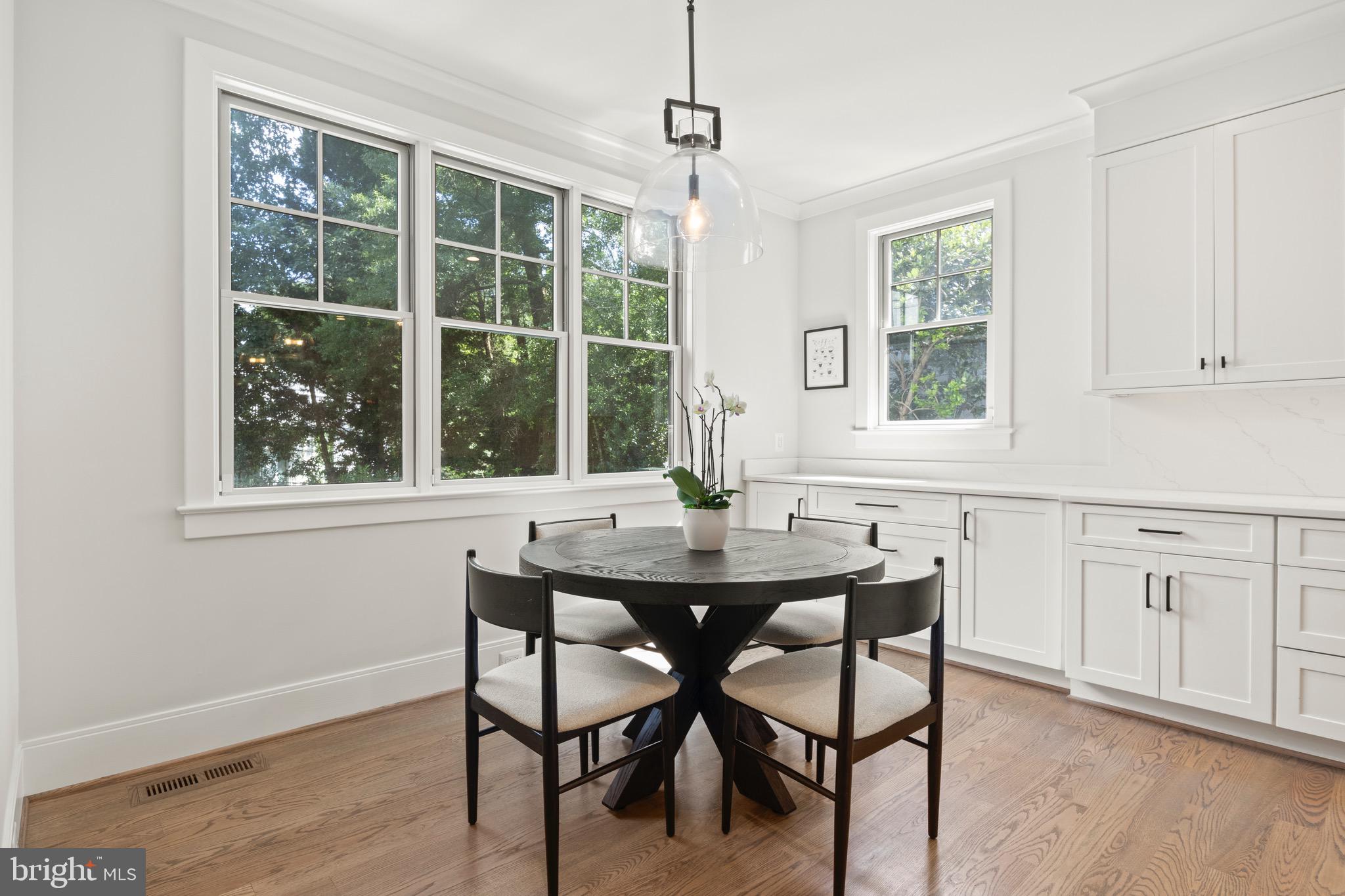 BRADLEY HILLS - Residential