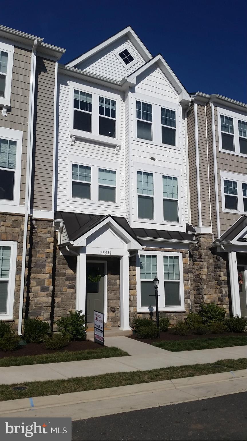 BRAMBLETON LANDBAY 3 - Residential