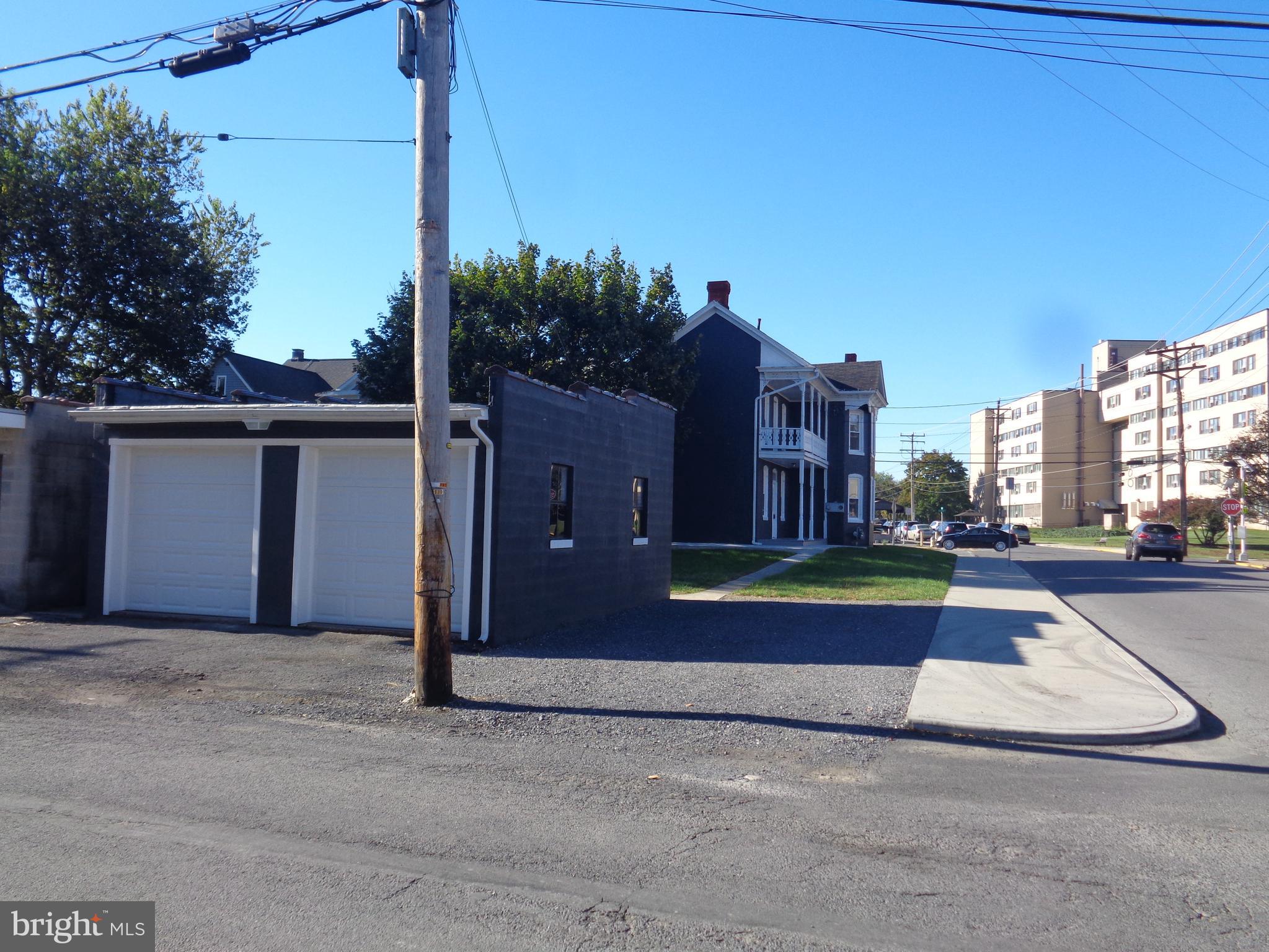 LEWISTOWN BORO - Residential