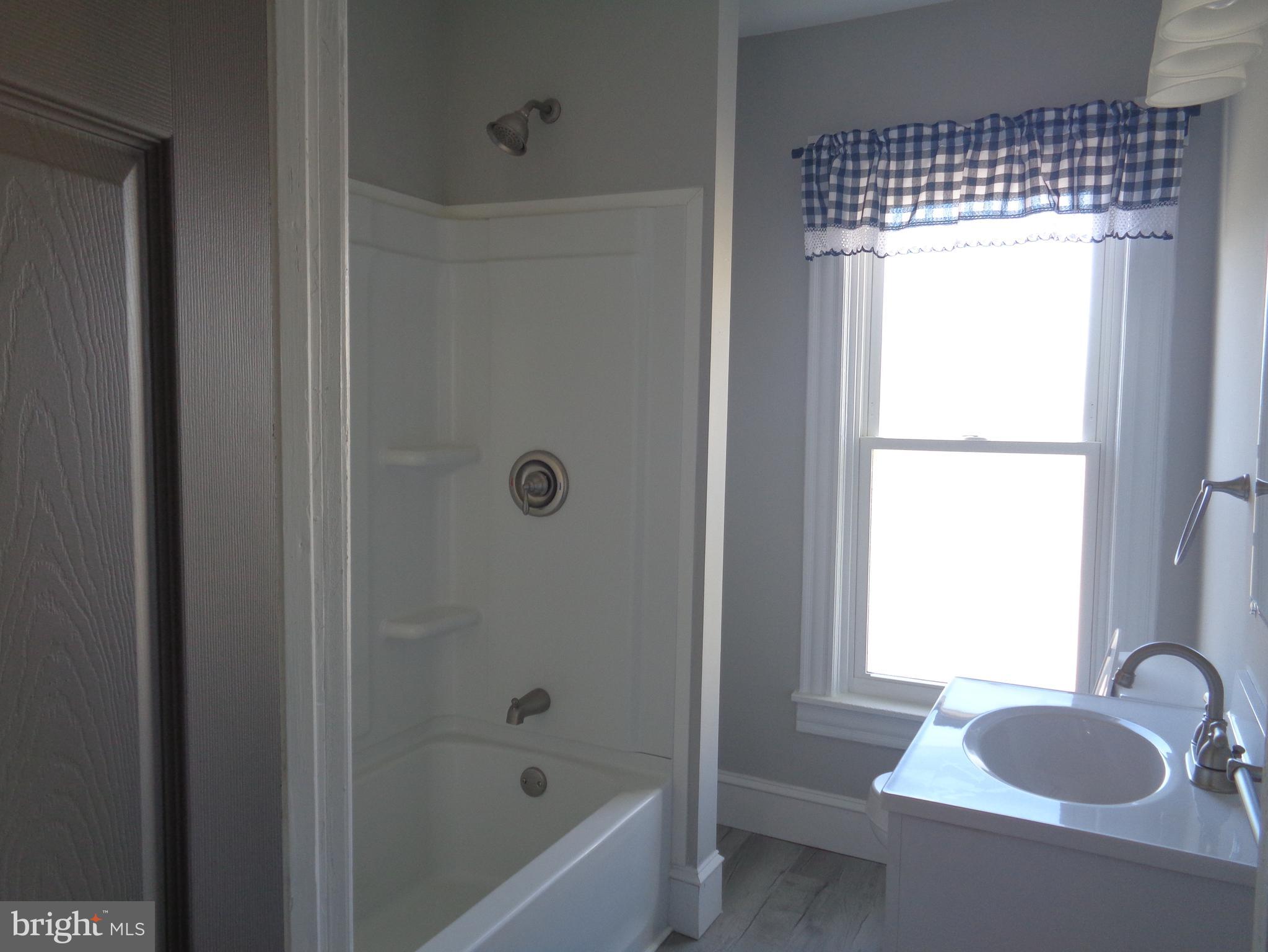 LEWISTOWN BORO - Residential