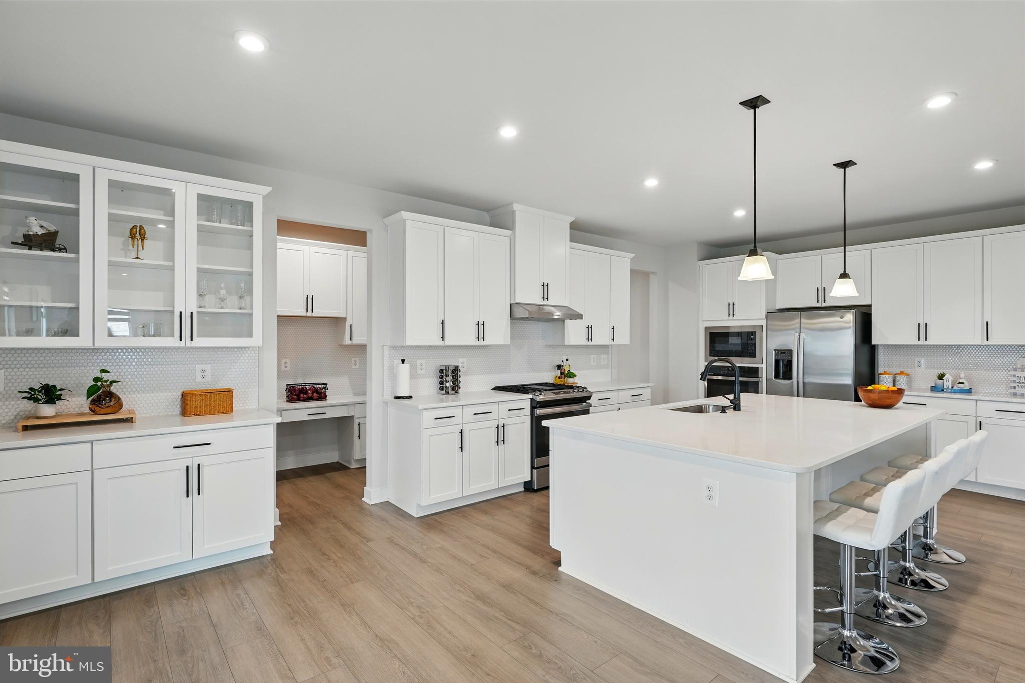 WARRENTON CHASE - Residential