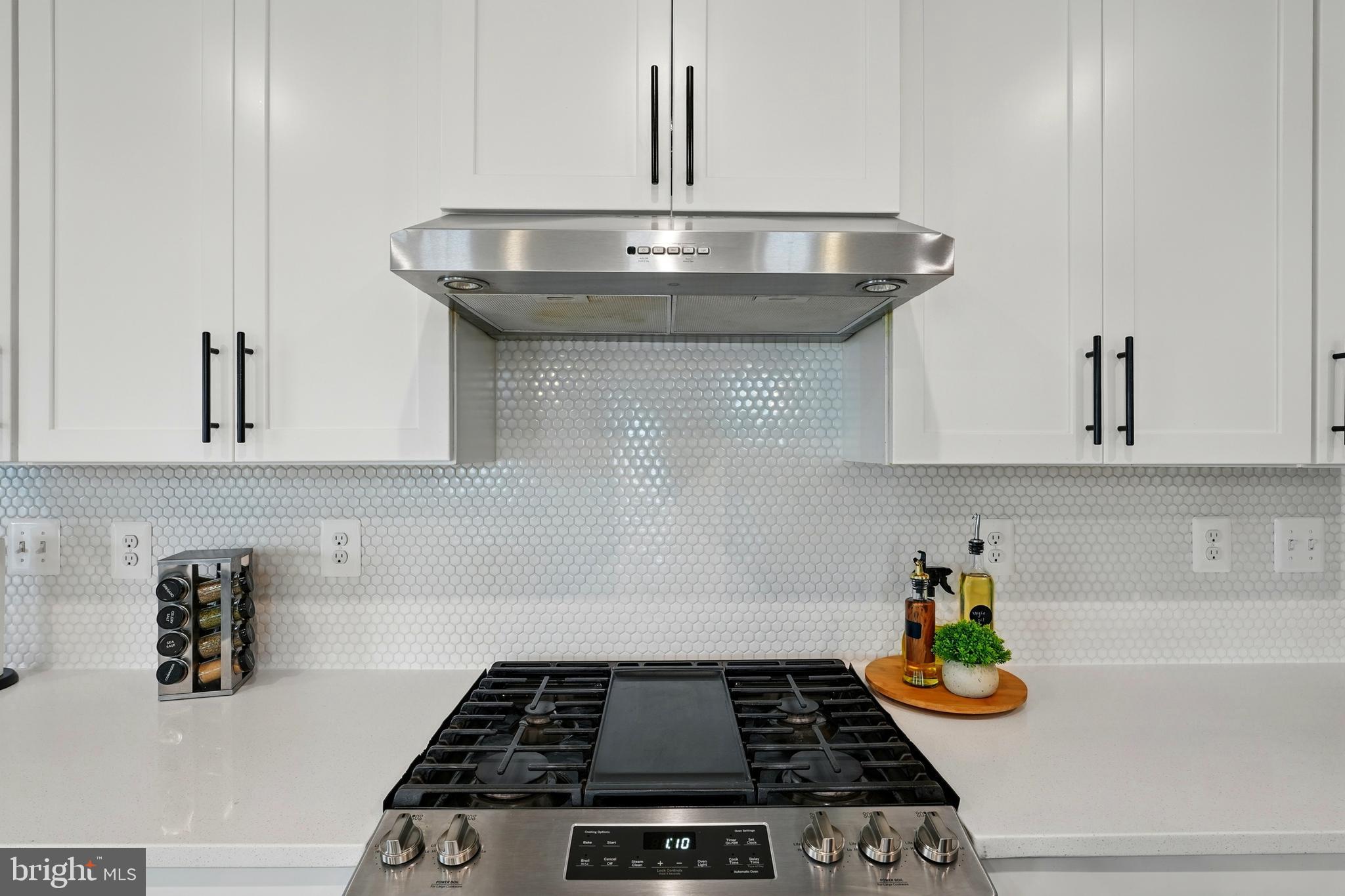 WARRENTON CHASE - Residential