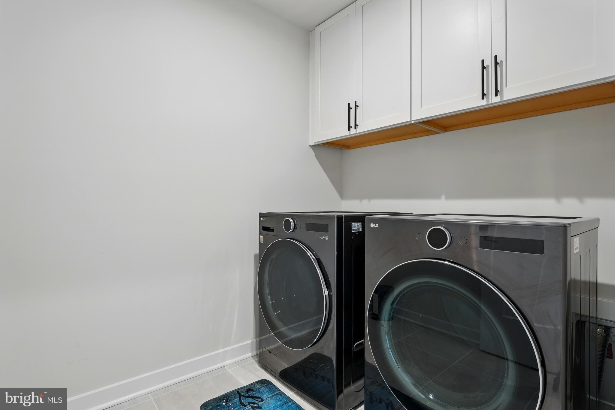 WARRENTON CHASE - Residential