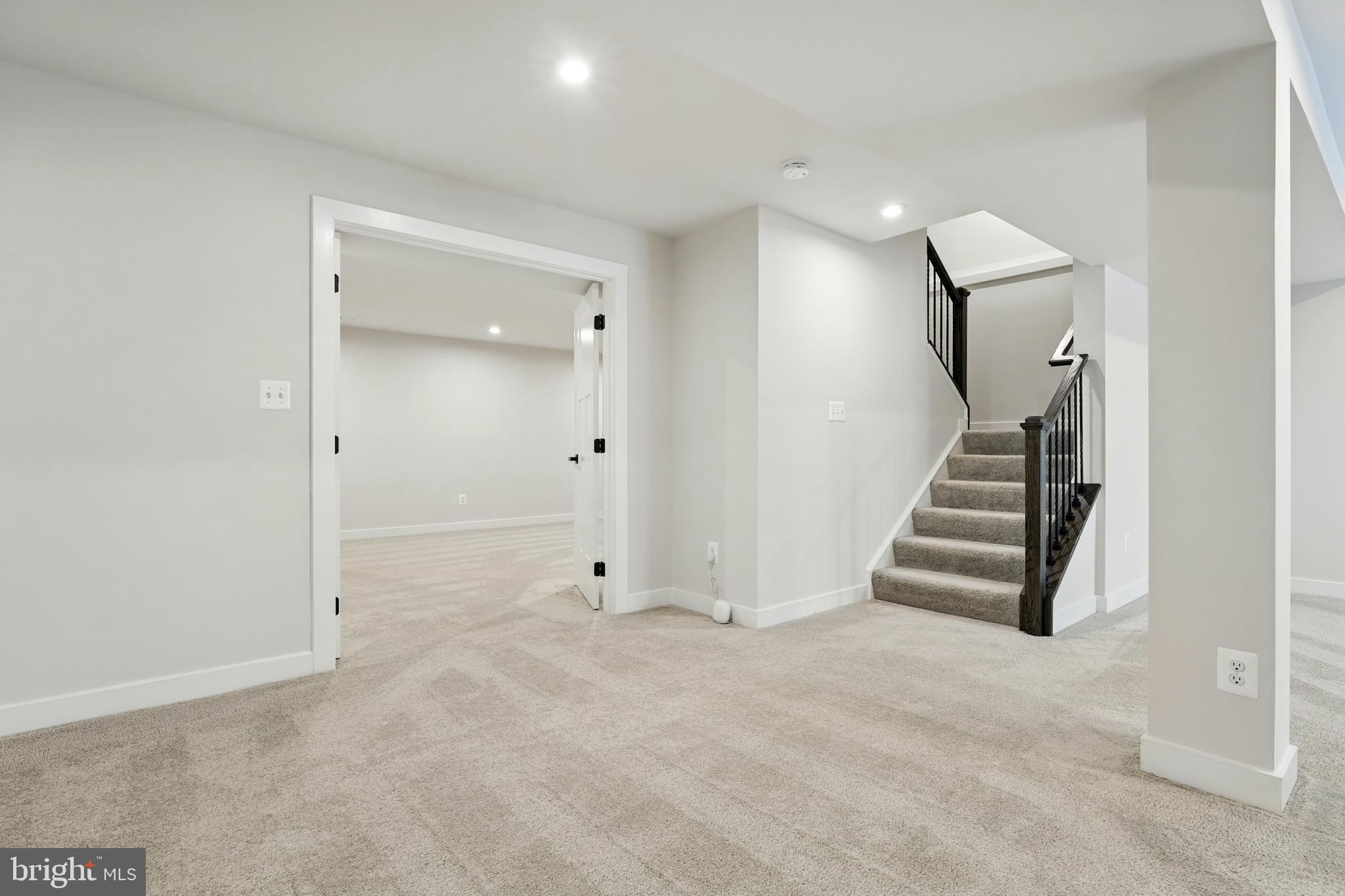 WARRENTON CHASE - Residential