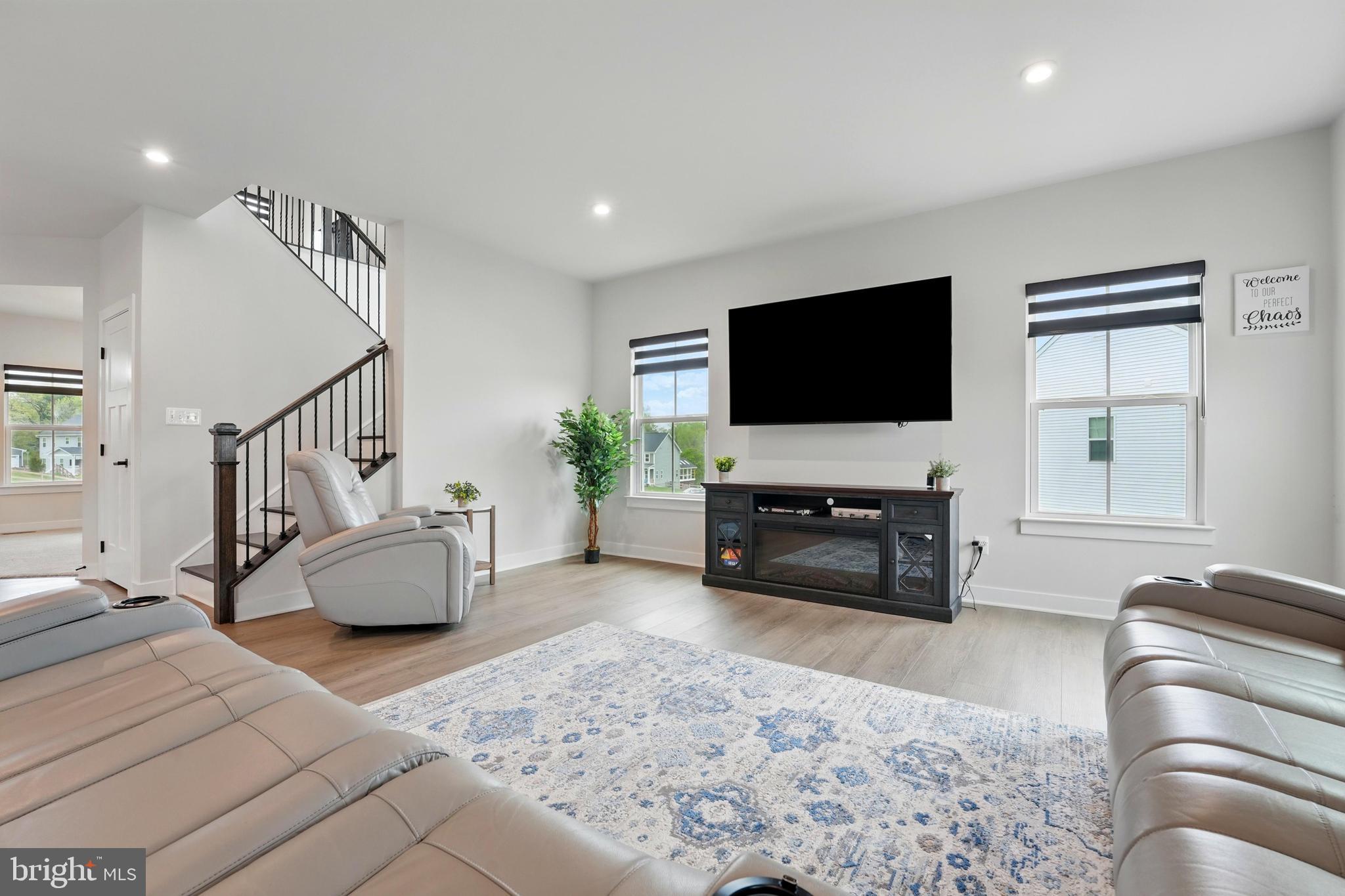 WARRENTON CHASE - Residential