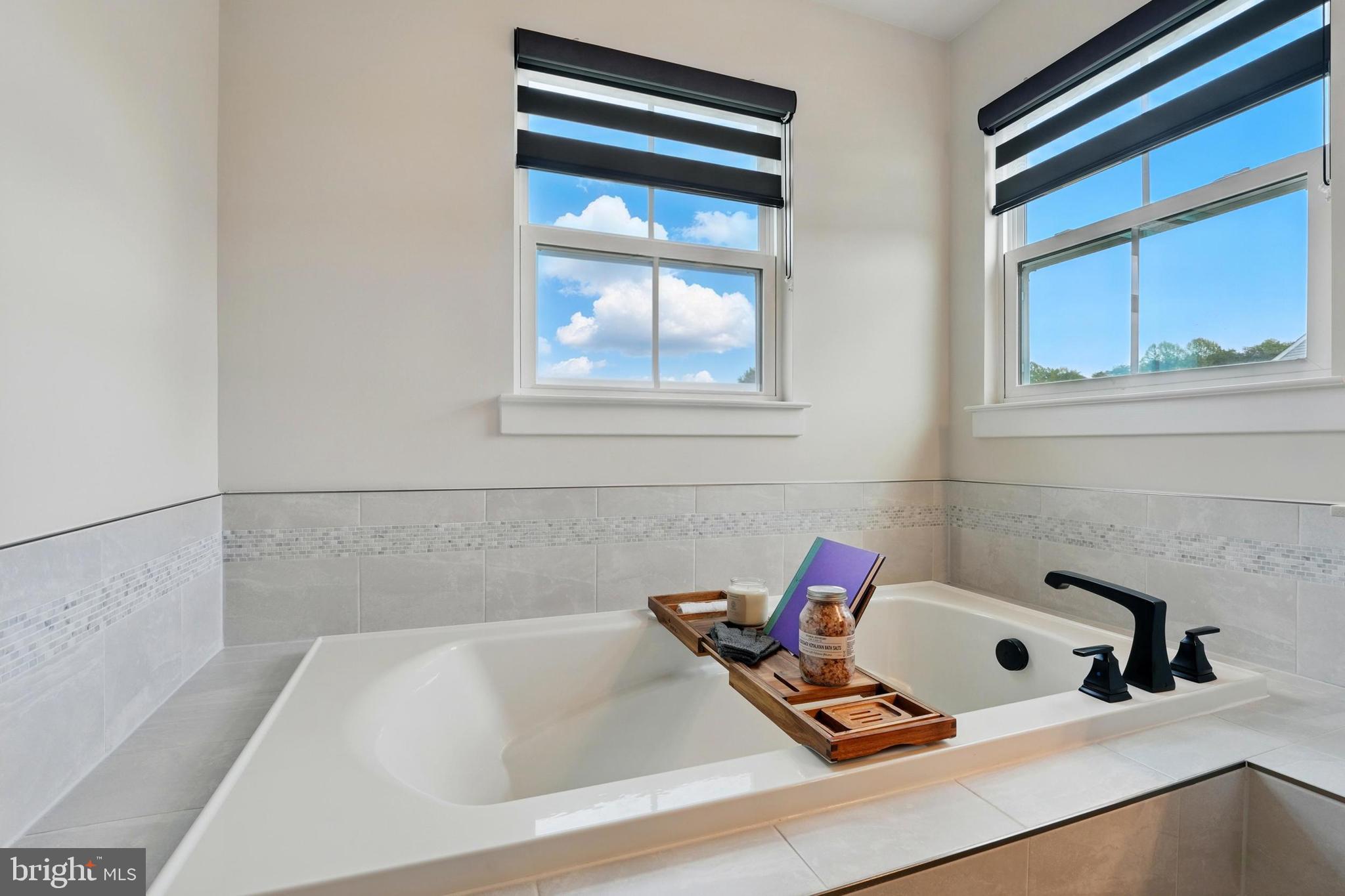 WARRENTON CHASE - Residential