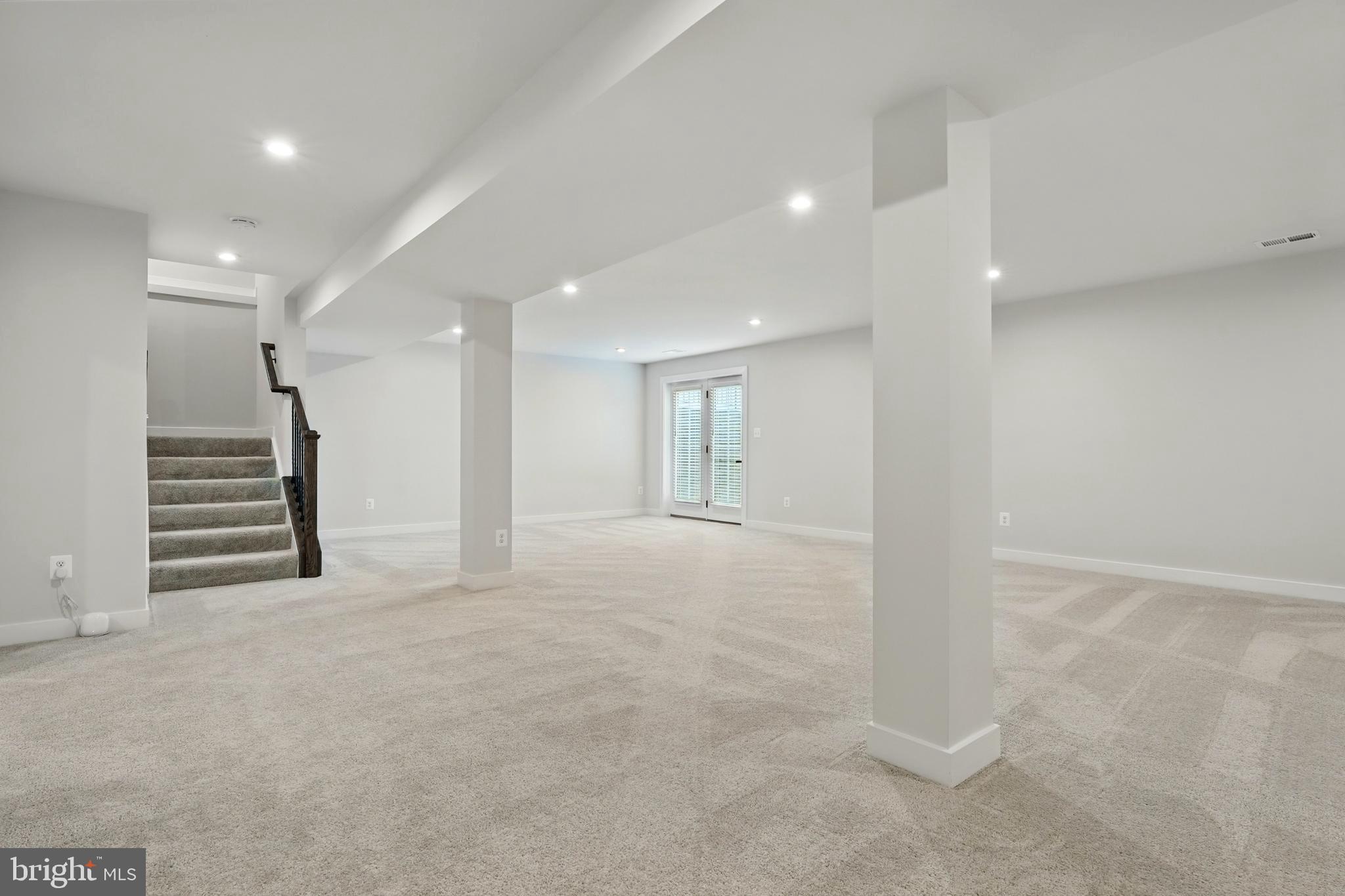 WARRENTON CHASE - Residential