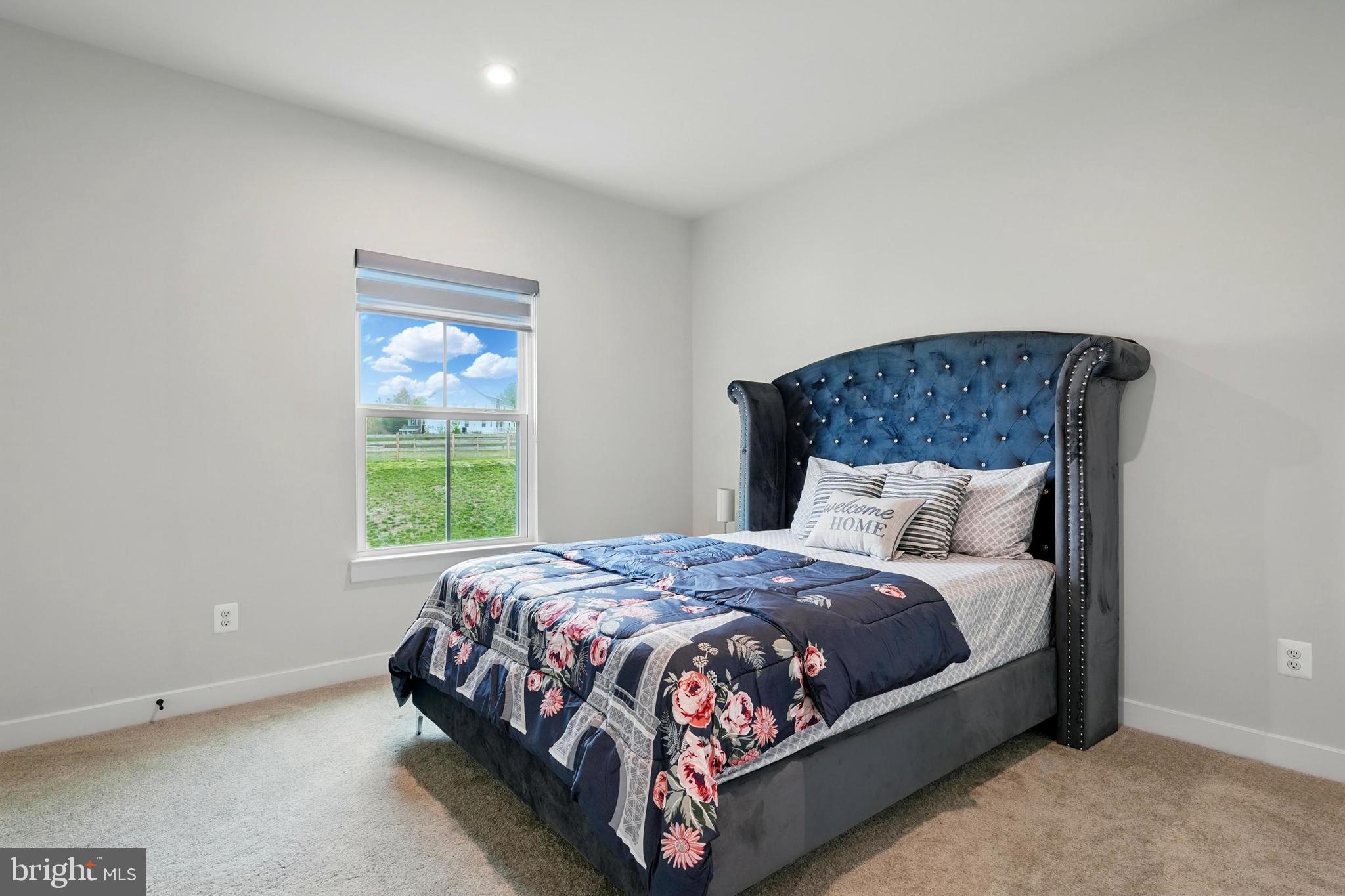 WARRENTON CHASE - Residential