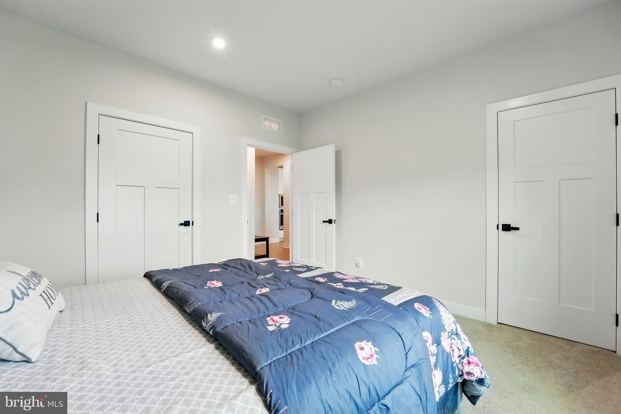 WARRENTON CHASE - Residential