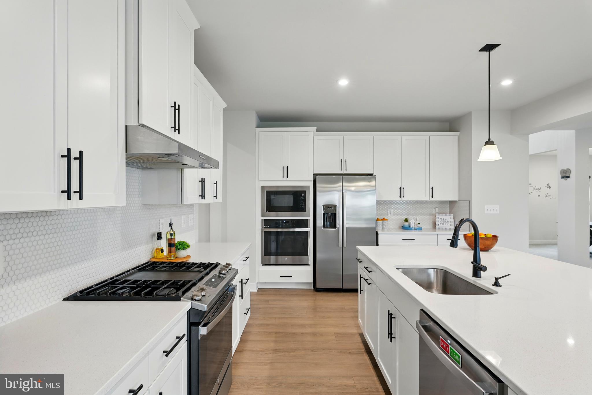 WARRENTON CHASE - Residential