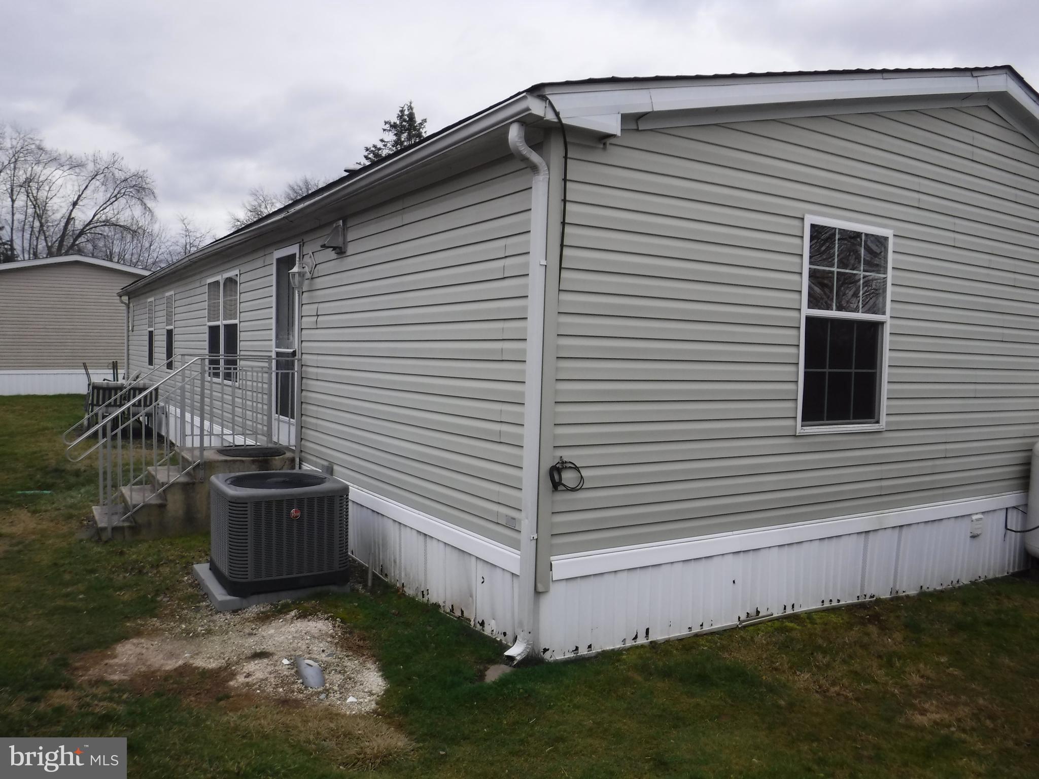 VALLEY FORGE TR PK - Residential