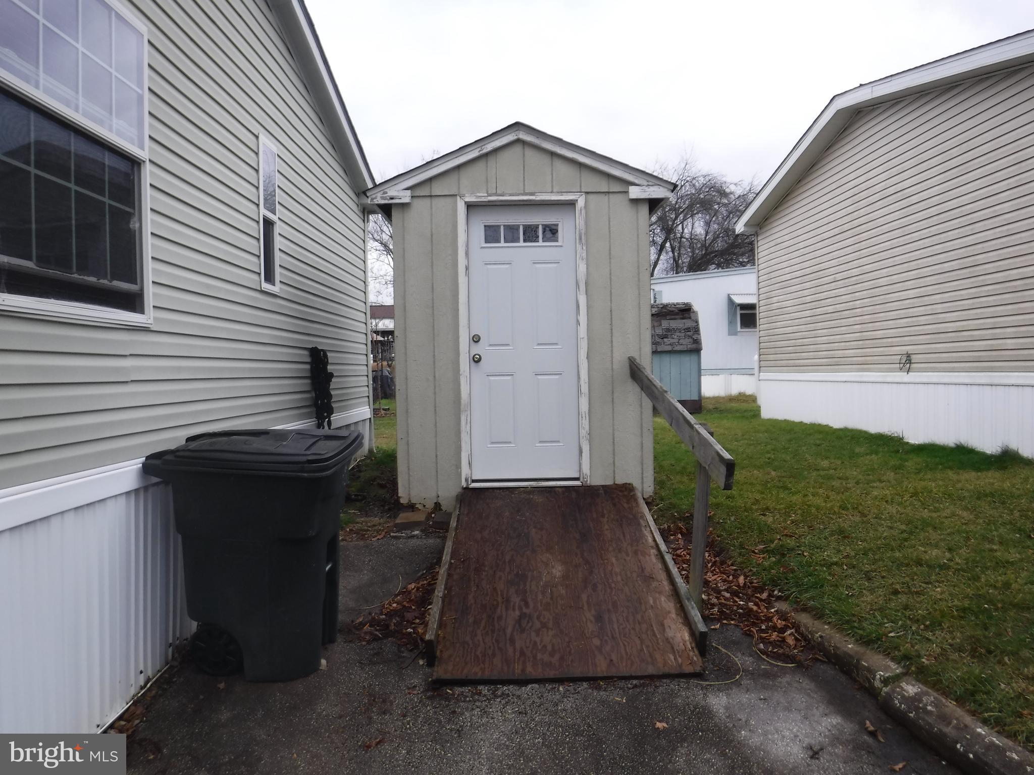 VALLEY FORGE TR PK - Residential