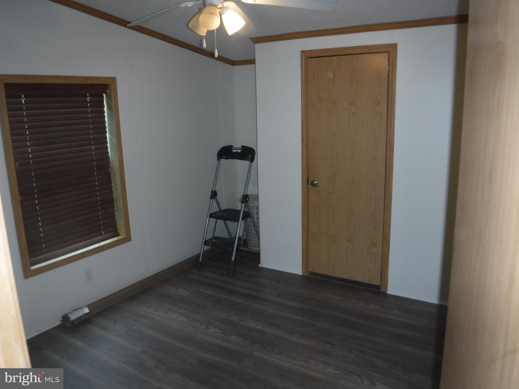 VALLEY FORGE TR PK - Residential