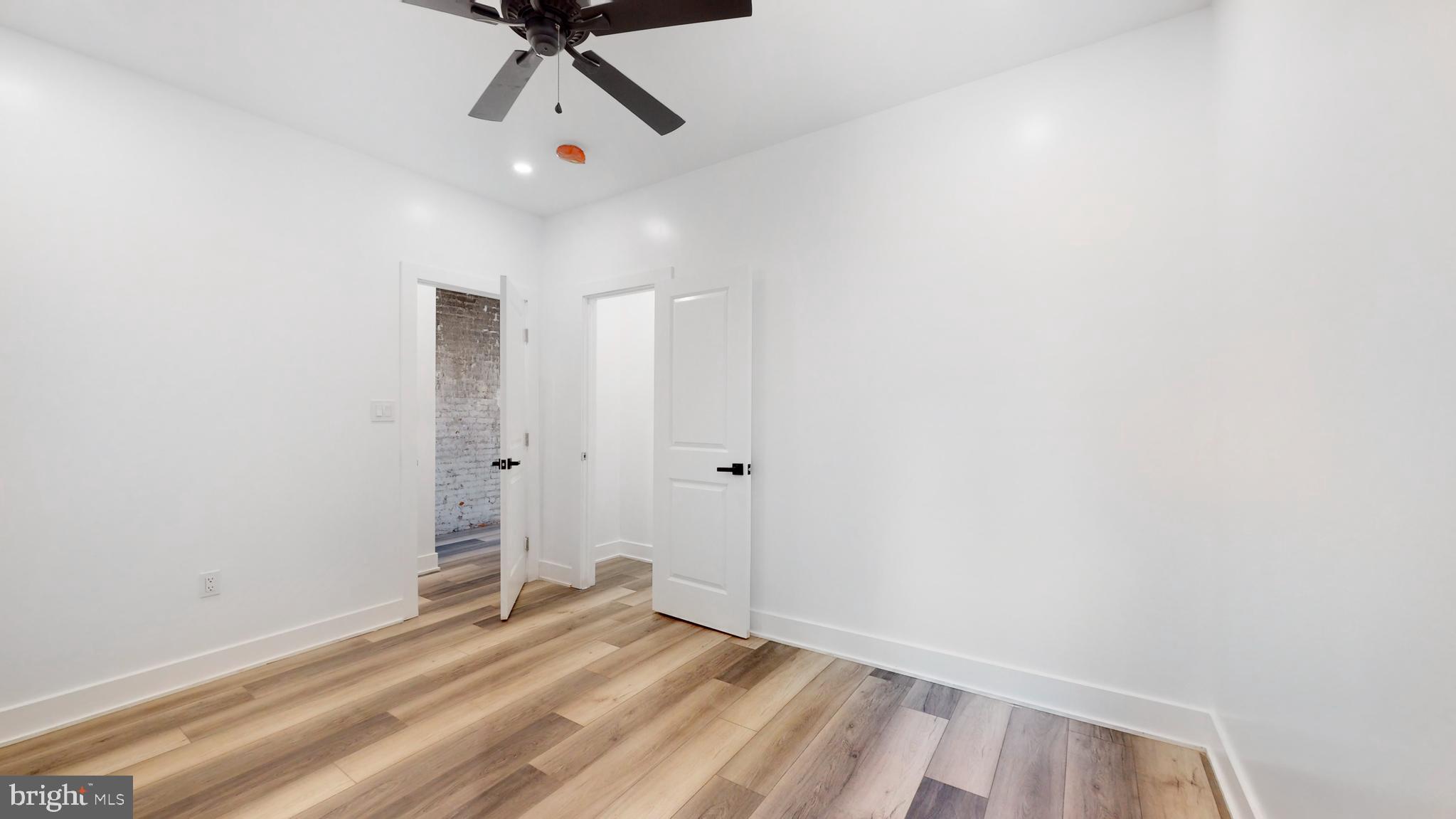 FAIRMOUNT - Residential Lease