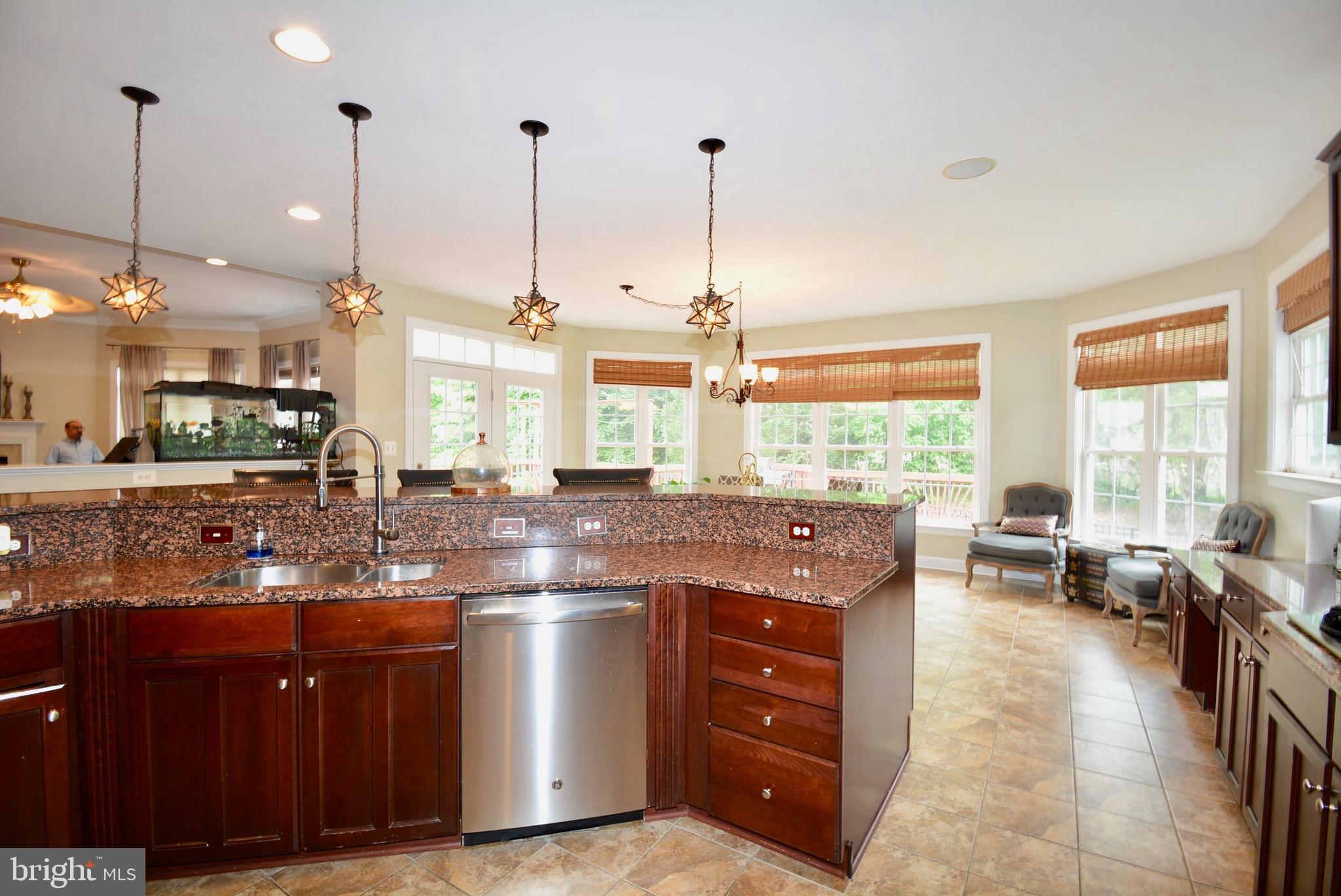 PEMBROOKE/VICTORY LAKES - Residential