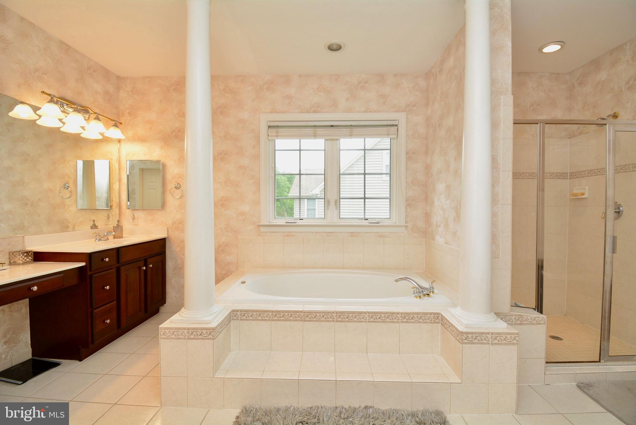 PEMBROOKE/VICTORY LAKES - Residential