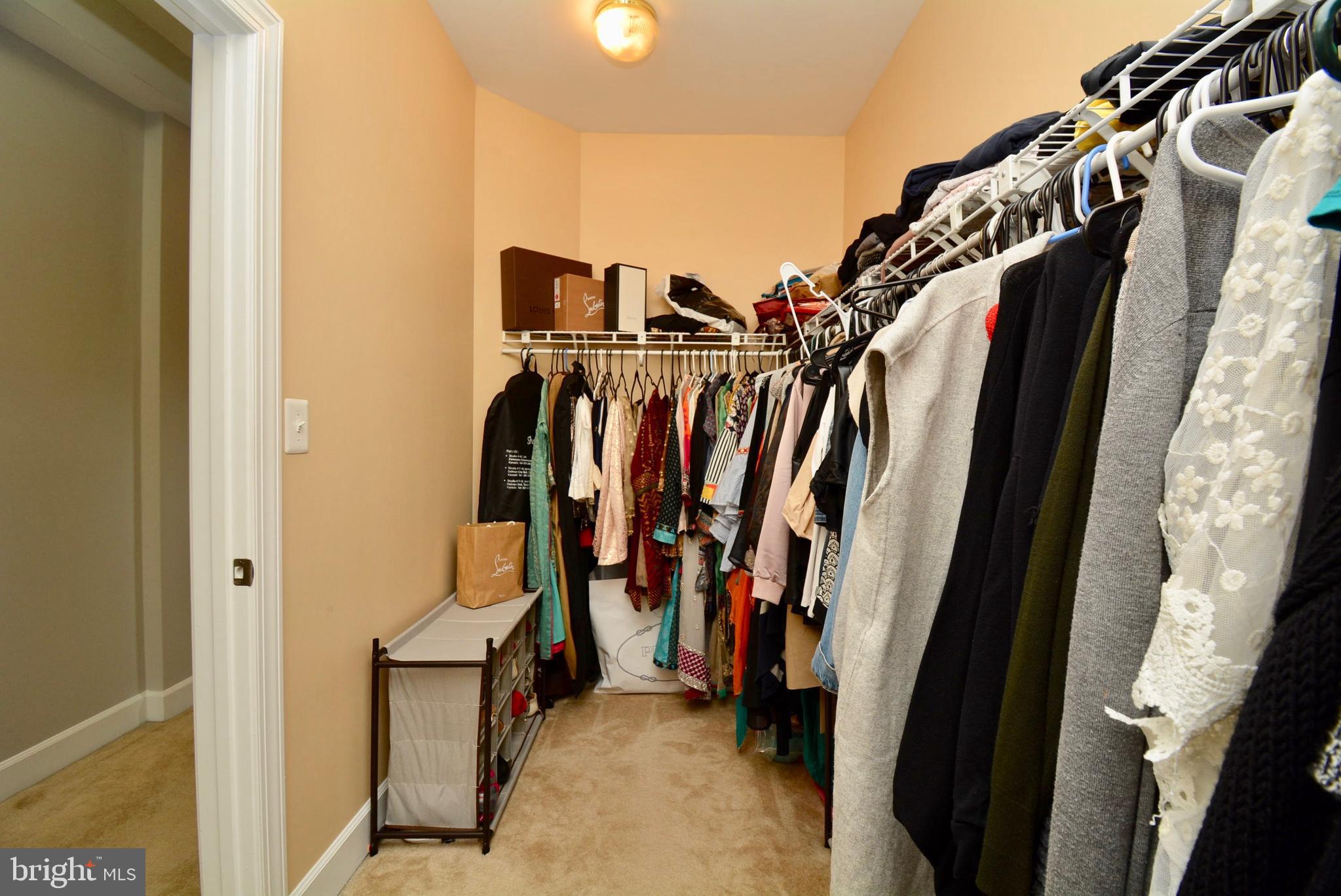 PEMBROOKE/VICTORY LAKES - Residential