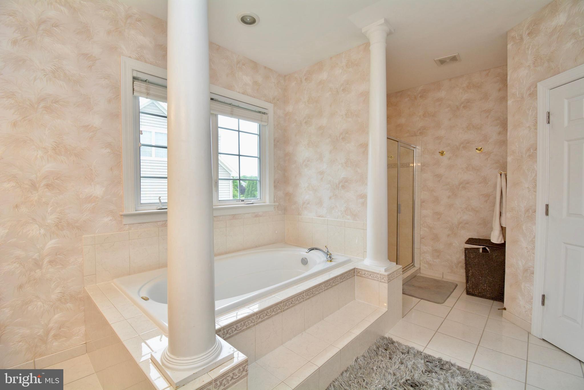 PEMBROOKE/VICTORY LAKES - Residential