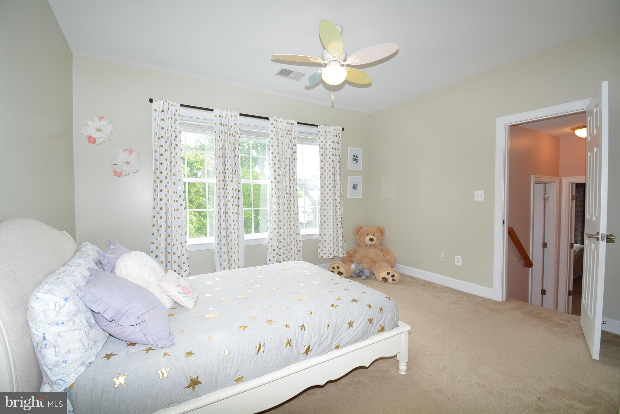 PEMBROOKE/VICTORY LAKES - Residential