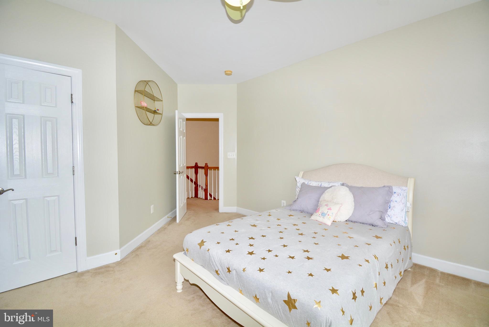 PEMBROOKE/VICTORY LAKES - Residential