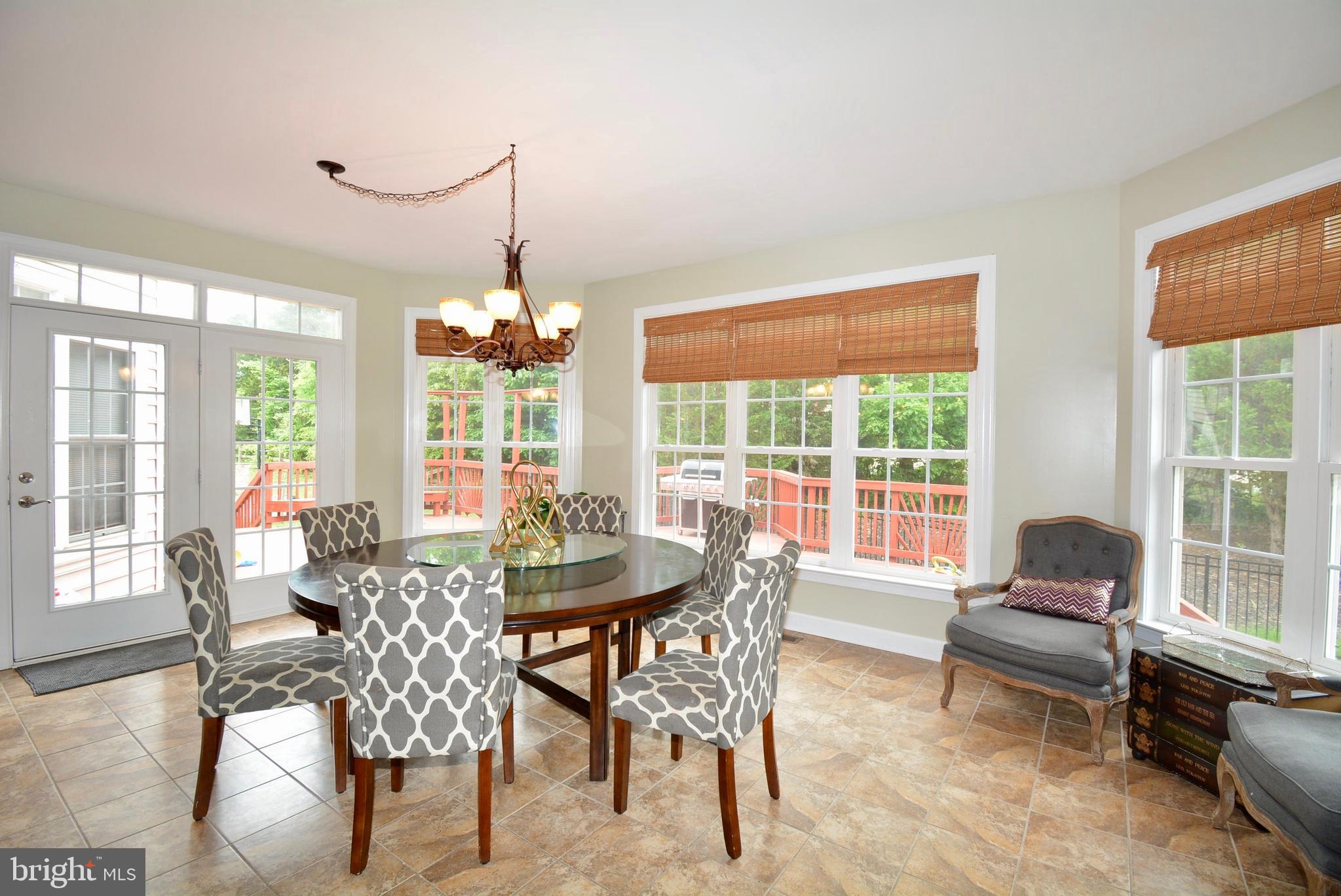 PEMBROOKE/VICTORY LAKES - Residential