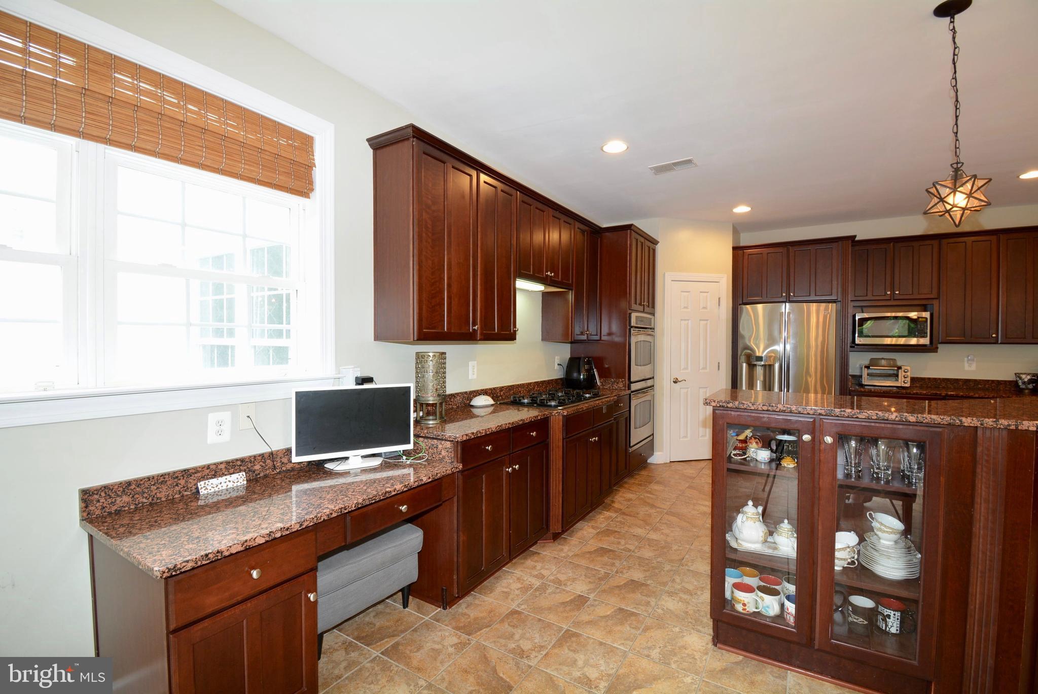 PEMBROOKE/VICTORY LAKES - Residential