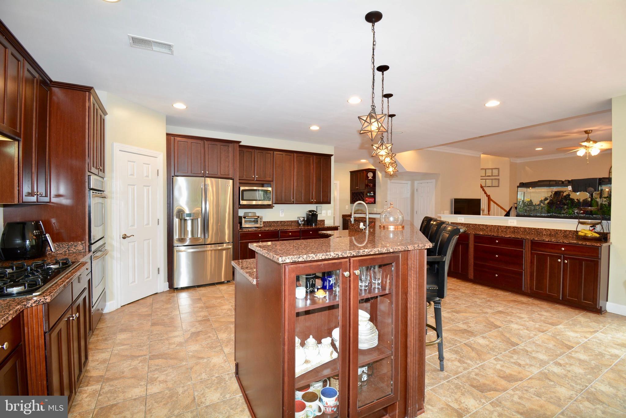 PEMBROOKE/VICTORY LAKES - Residential