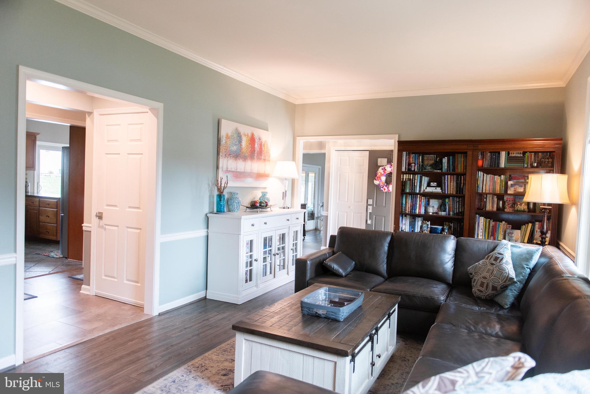 127 SOMERSET DRIVE