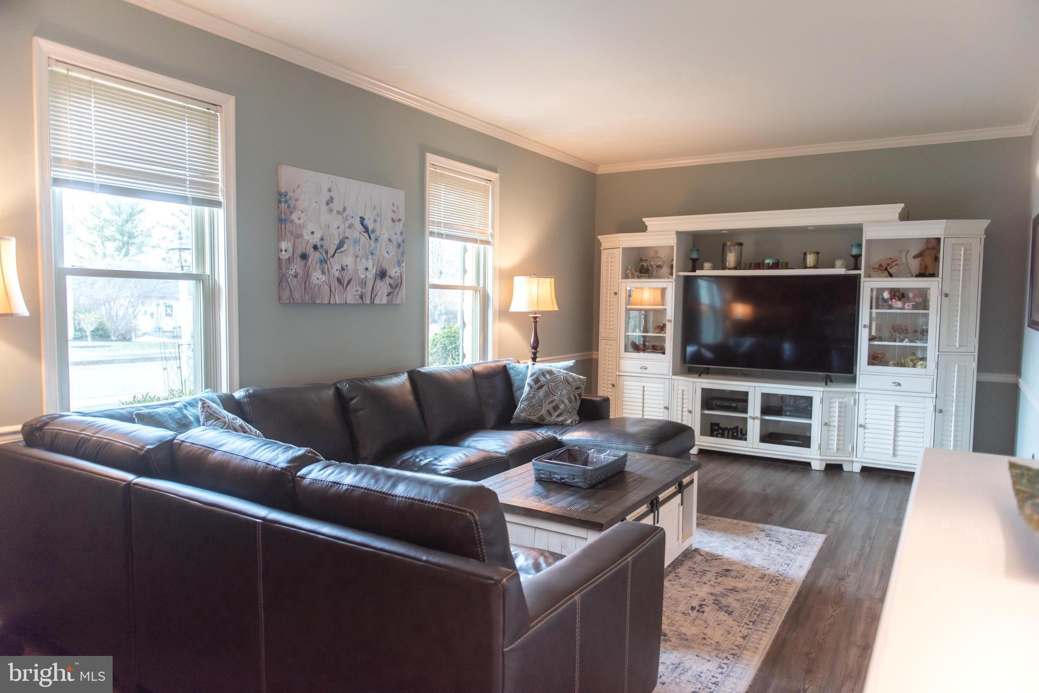 127 SOMERSET DRIVE