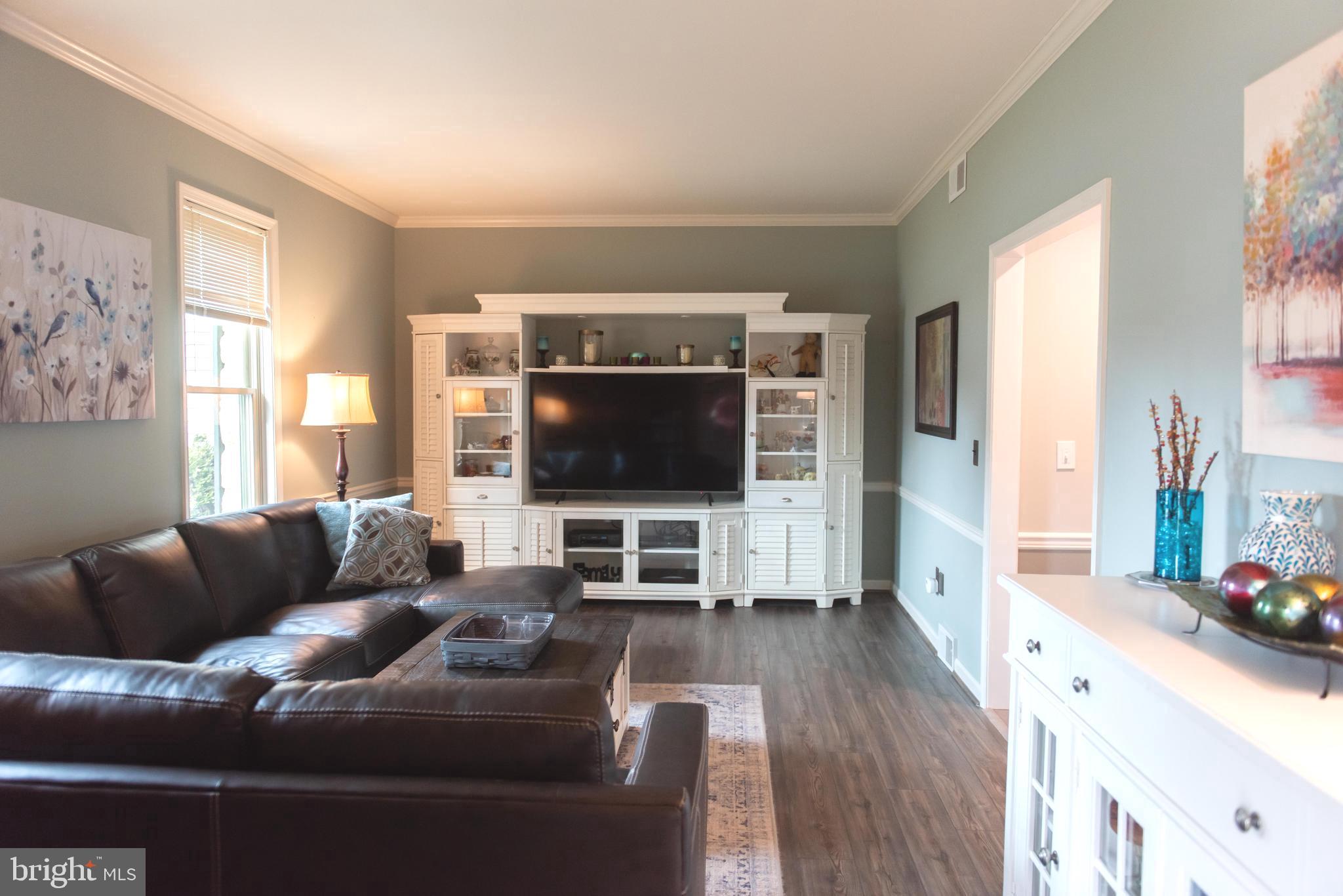 127 SOMERSET DRIVE