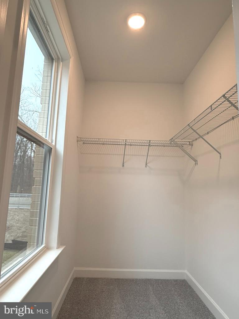 THE BOULEVARDS AT WESTFIELDS - Residential Lease