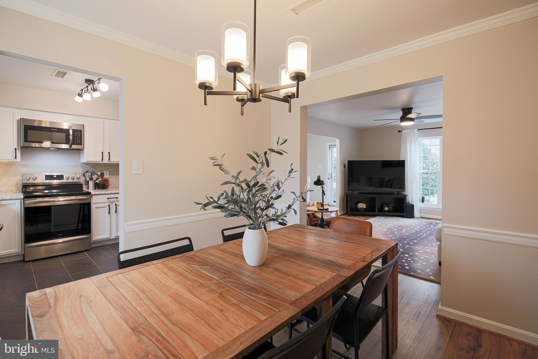 PINEWOOD SOUTH - Residential