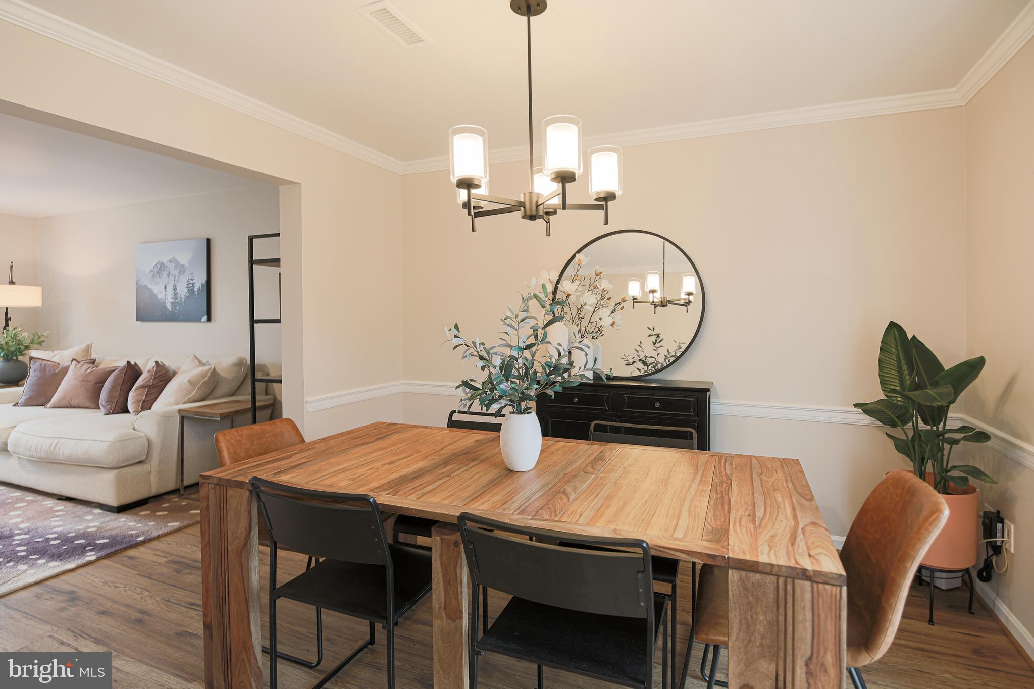 PINEWOOD SOUTH - Residential