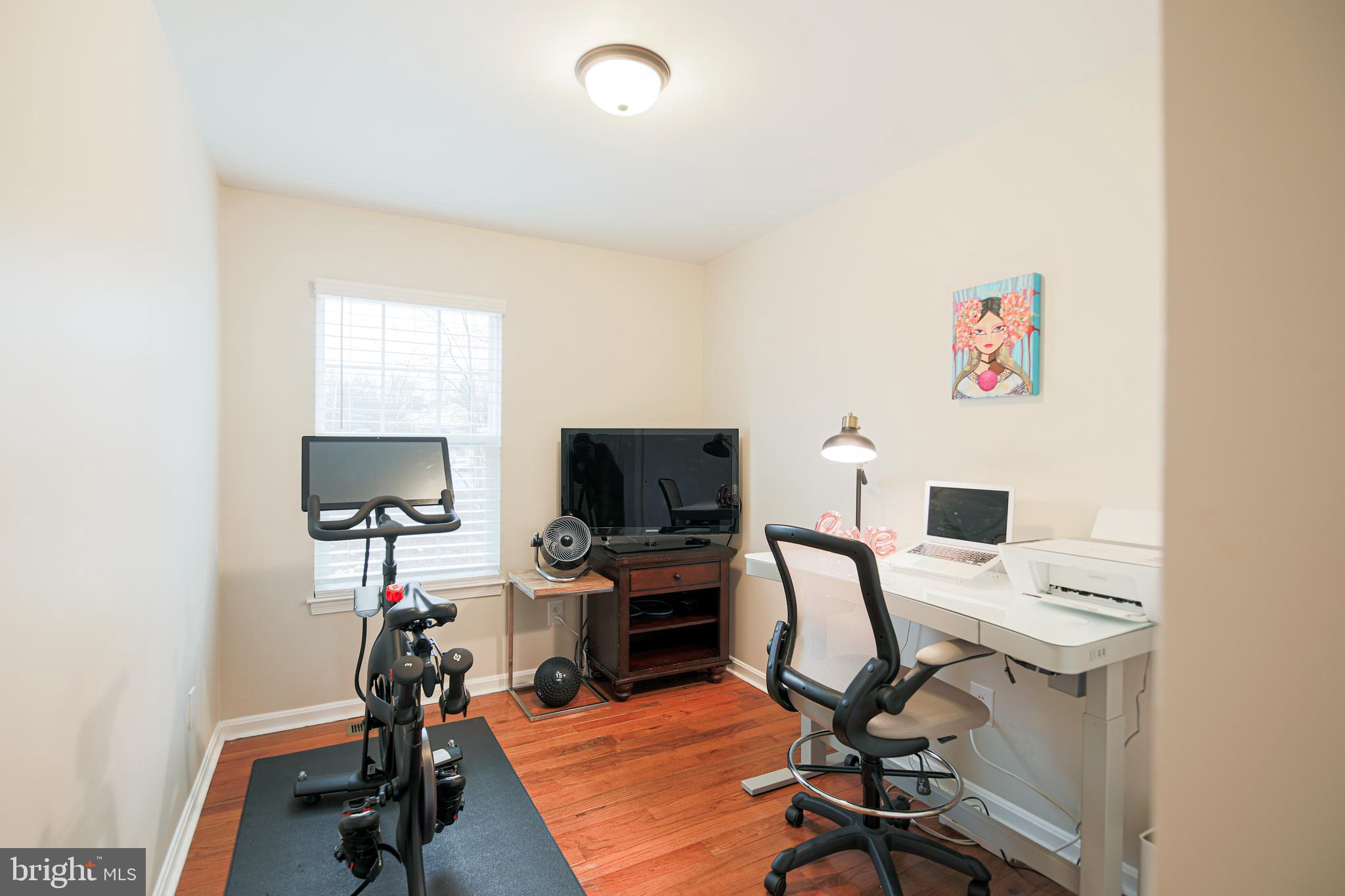 PINEWOOD SOUTH - Residential