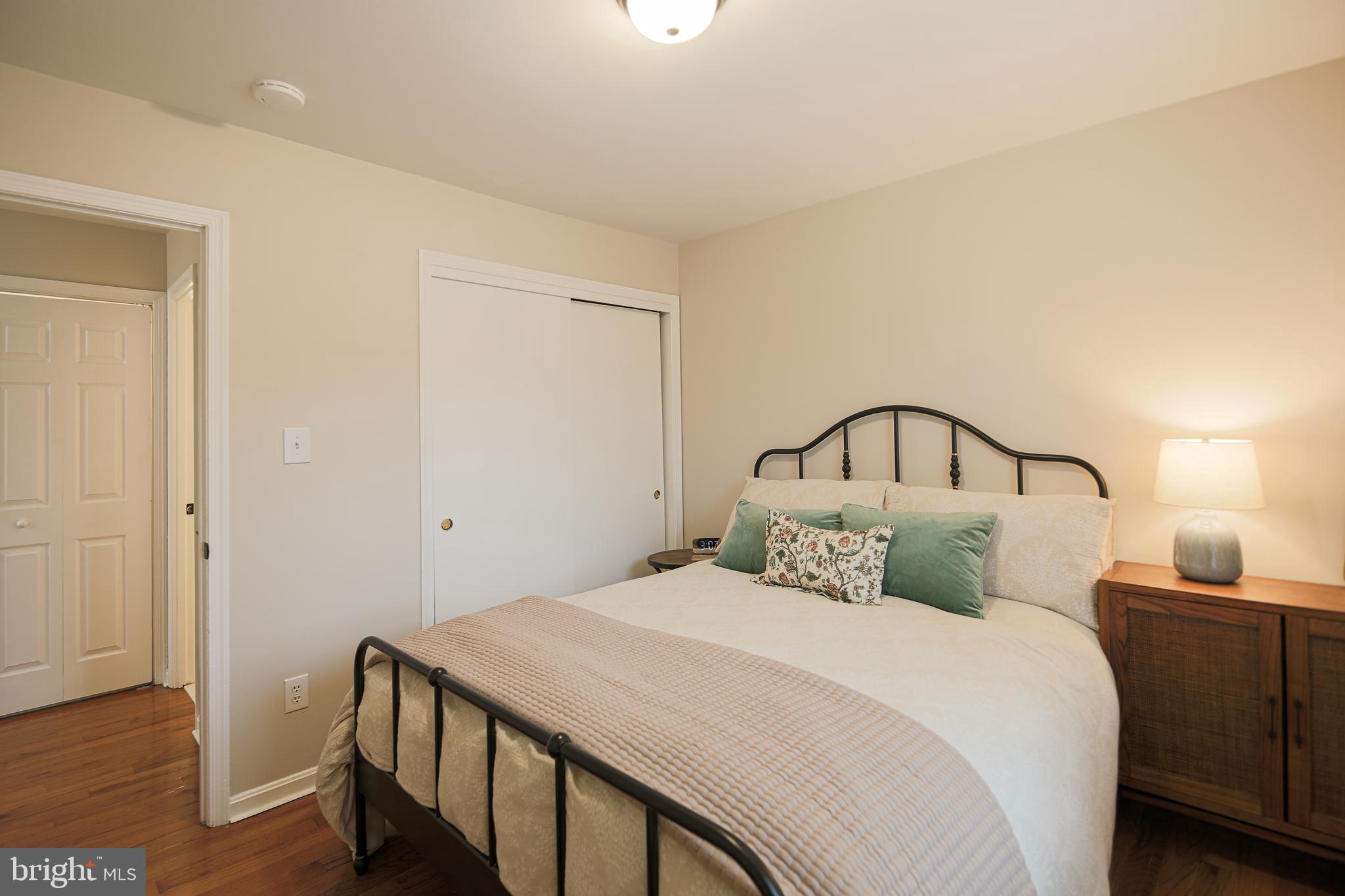 PINEWOOD SOUTH - Residential