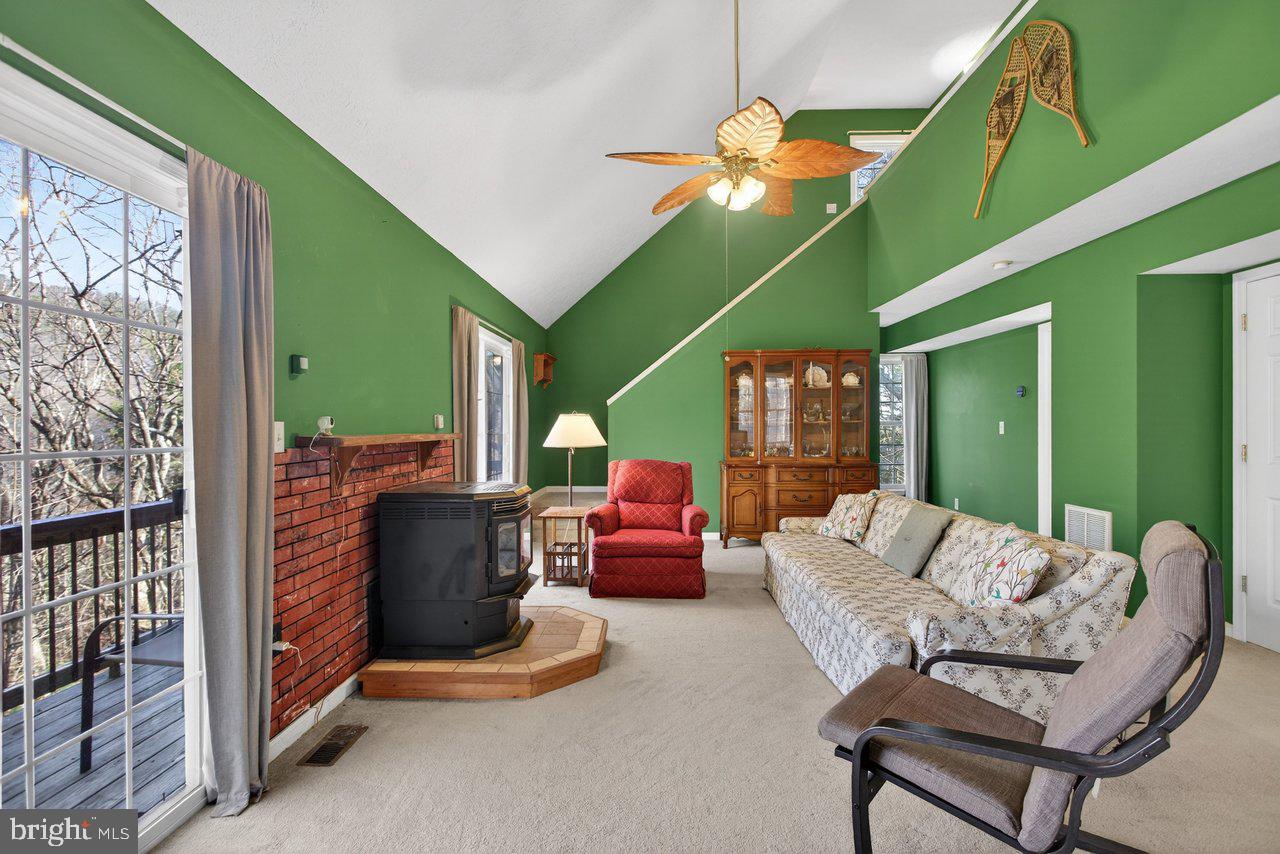 MASSANUTTEN - Residential